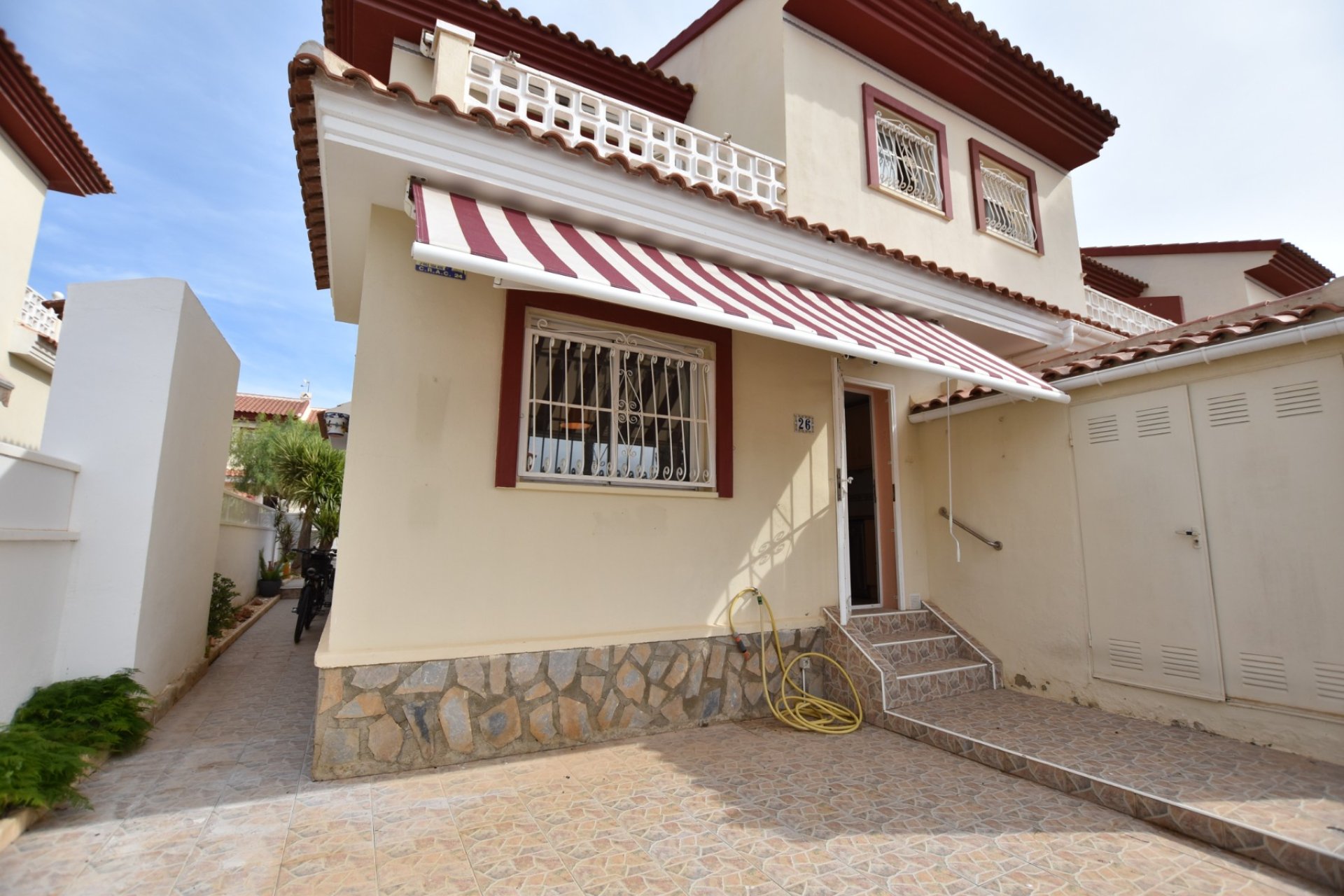 Resale - Townhouse - Ciudad quesada - Doña Pepa