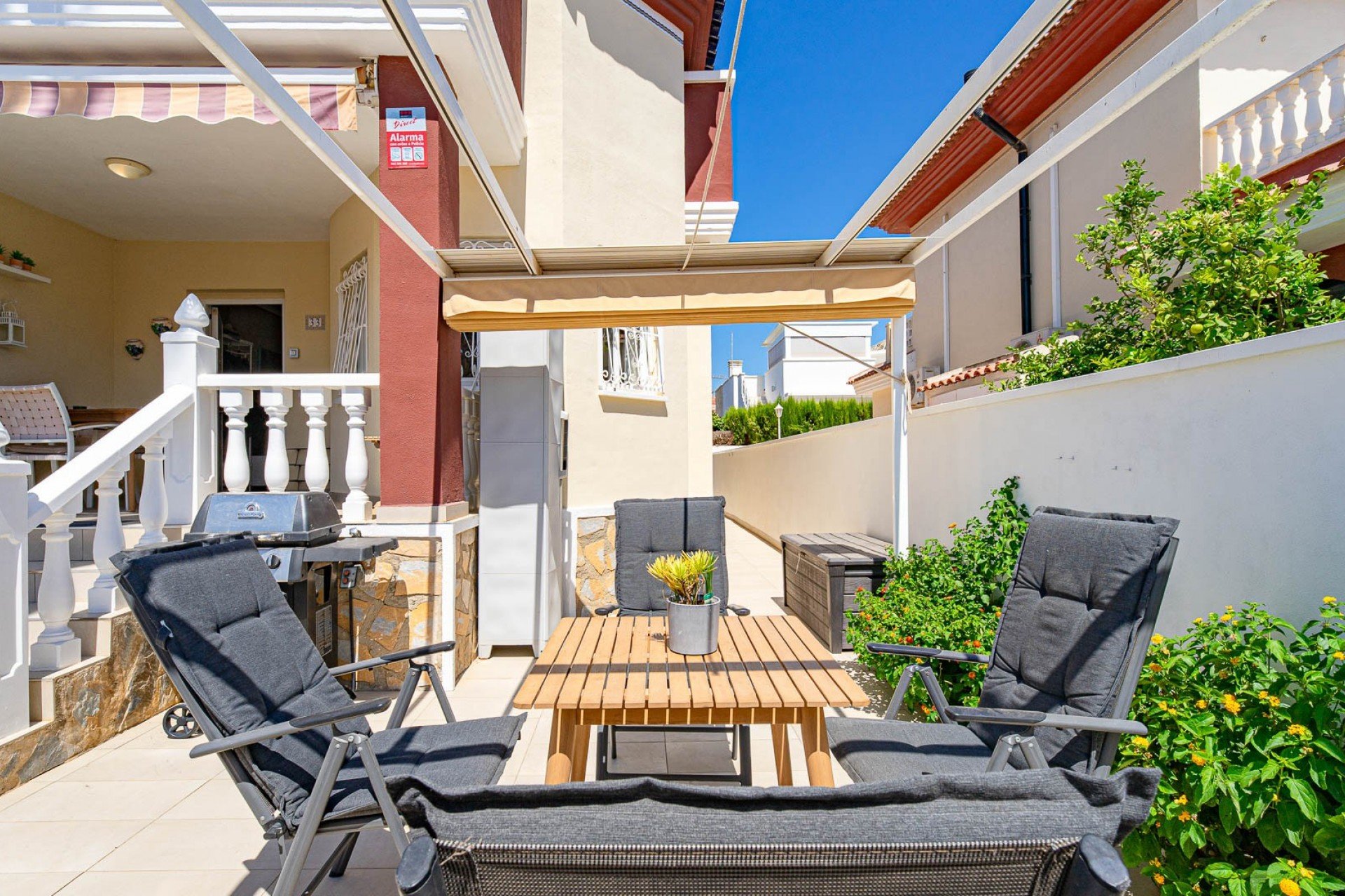 Resale - Townhouse - Ciudad quesada - Doña Pepa