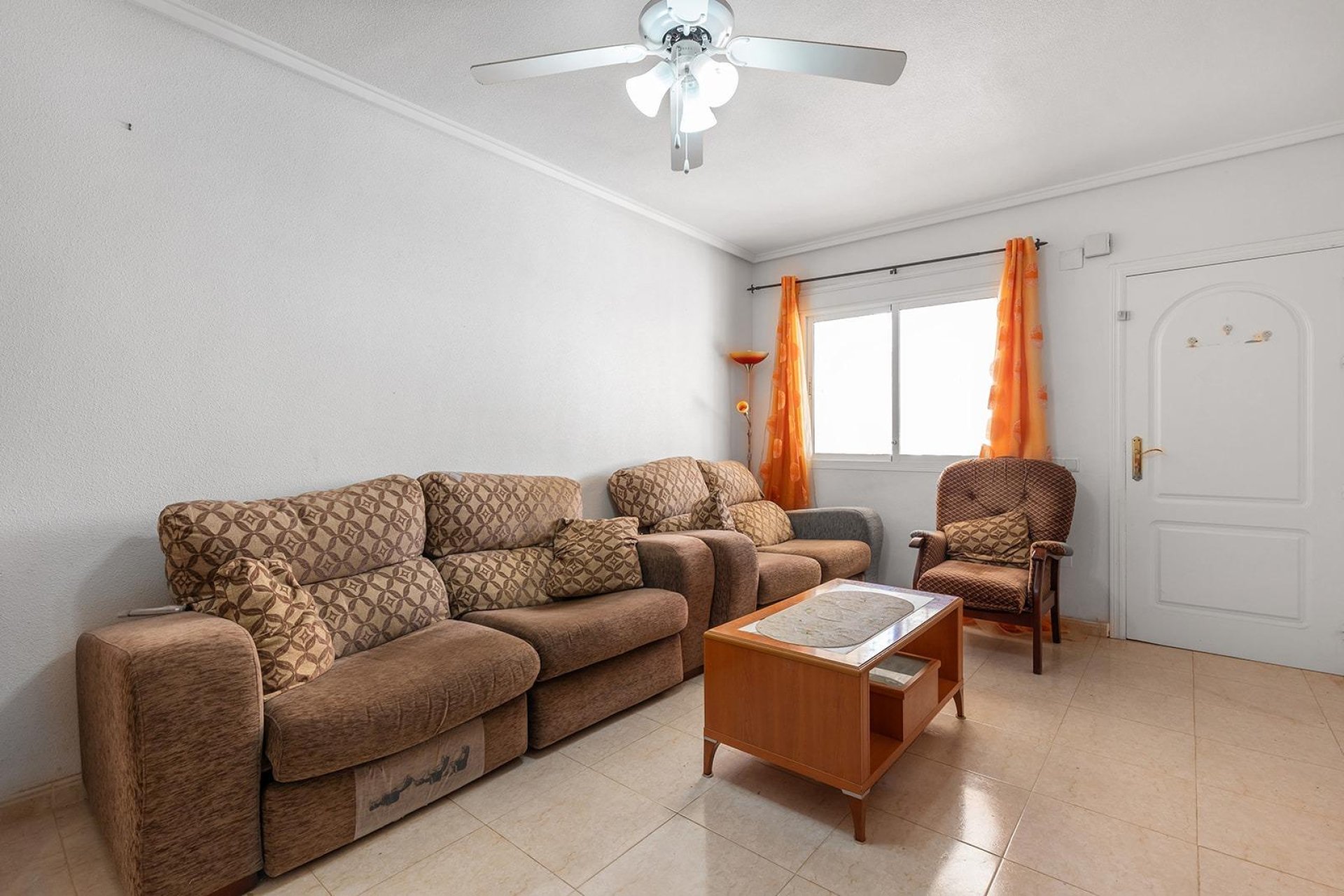 Resale - Townhouse - Ciudad quesada - Doña Pepa