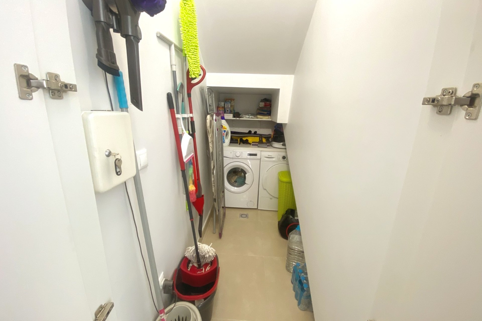 Resale - Townhouse - Ciudad quesada - Pueblo Bravo