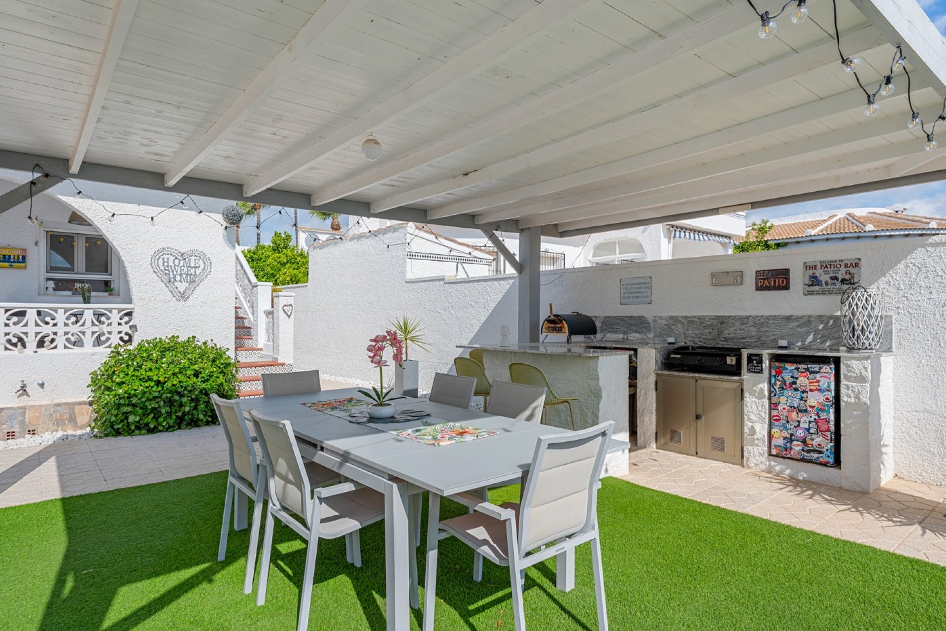 Resale - Townhouse - Ciudad quesada - Pueblo Bravo