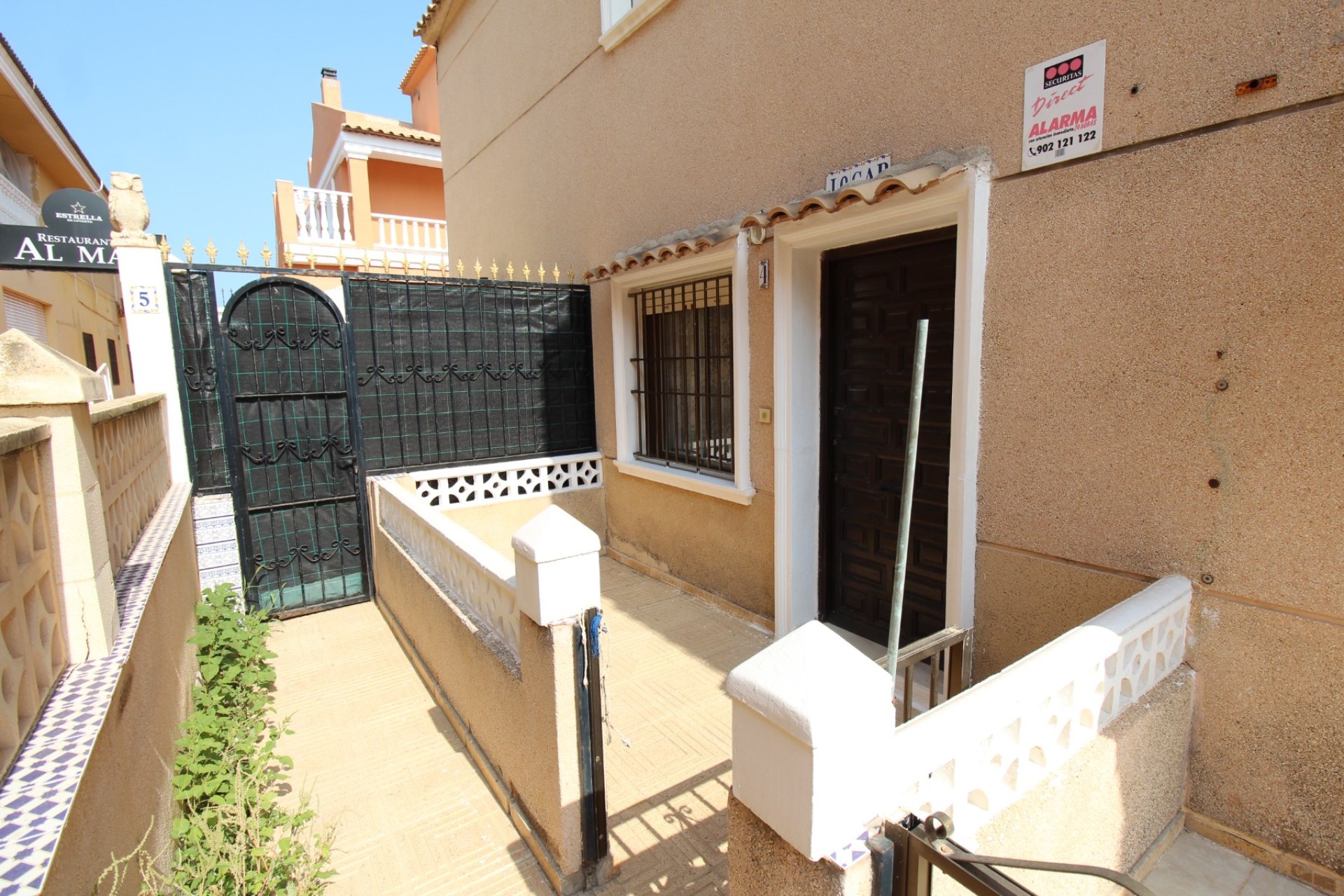 Resale - Townhouse - La Mata - Pueblo/ PLAYA