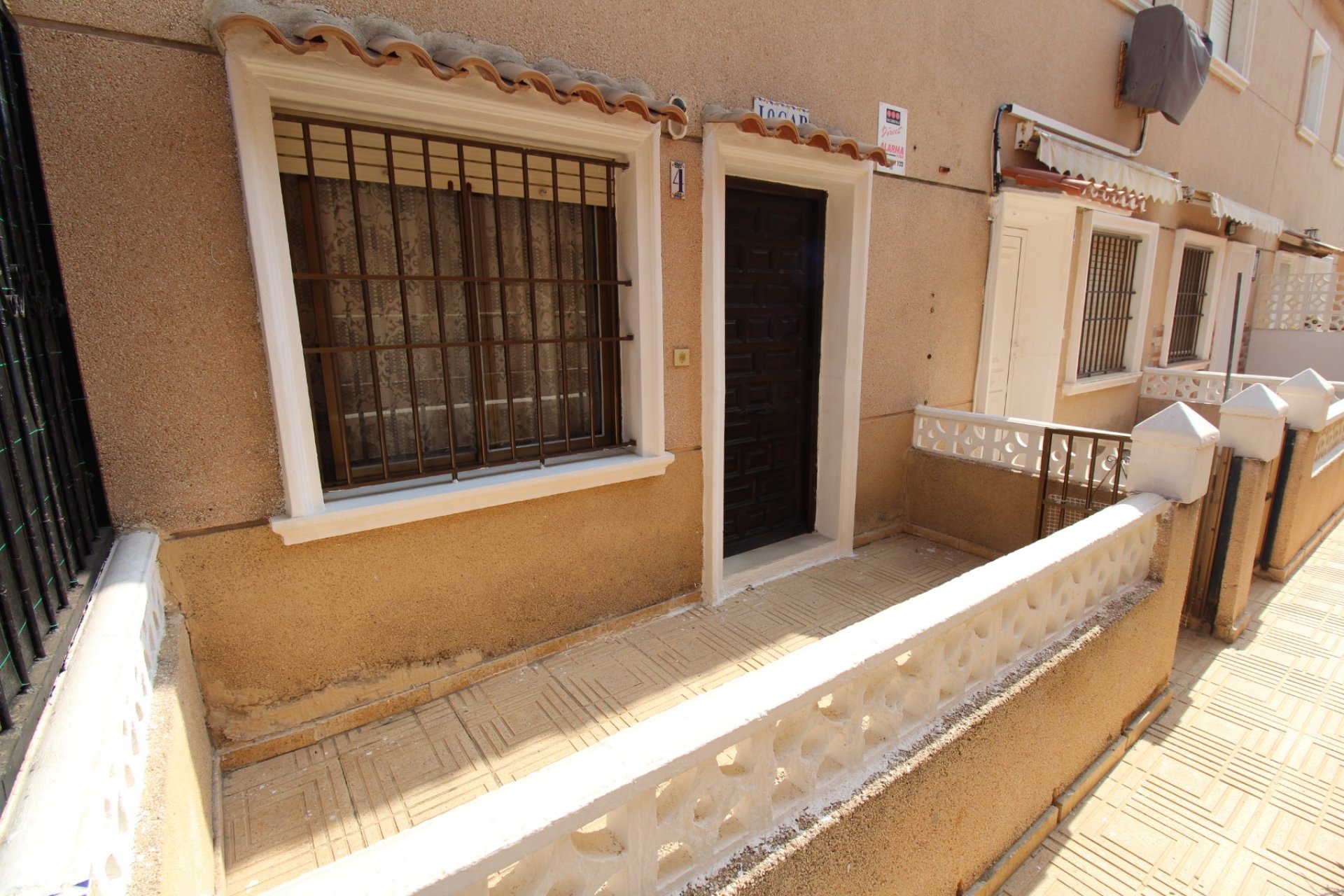 Resale - Townhouse - La Mata - Pueblo/ PLAYA