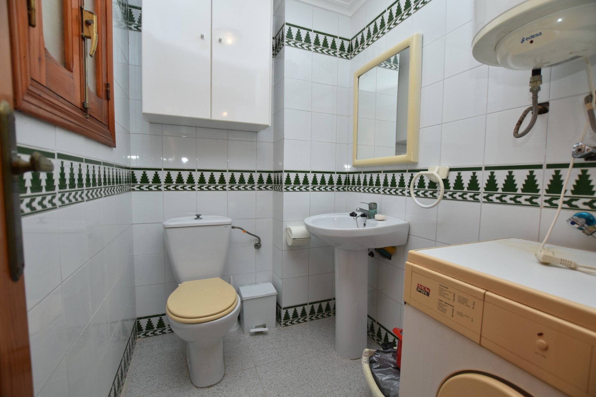 Resale - Townhouse - La Mata