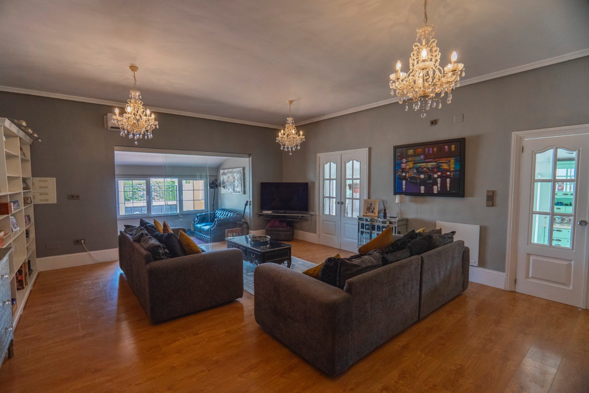 Resale - Townhouse - Las Heredades - Heredades