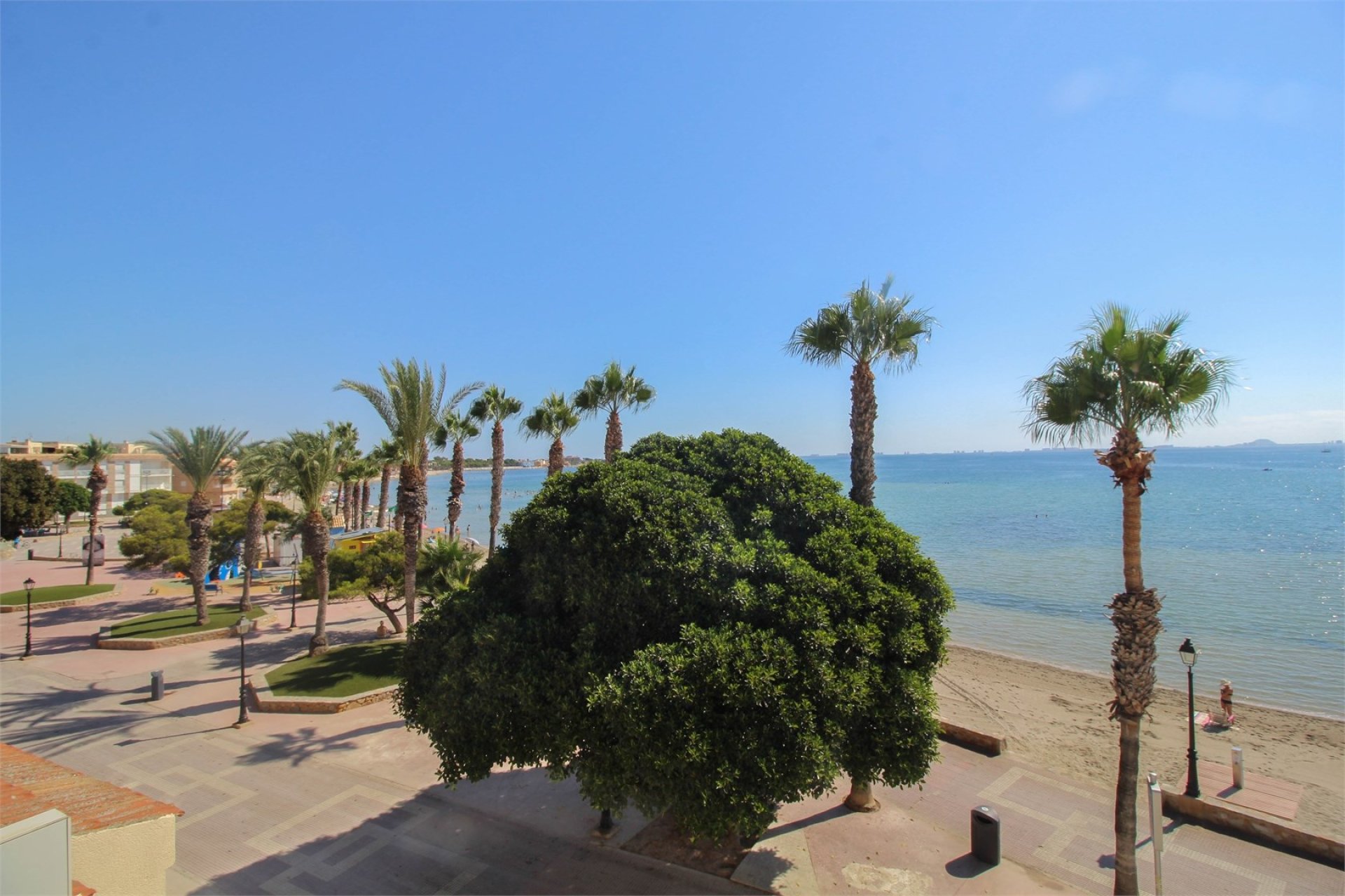 Resale - Townhouse - Los Alcazares