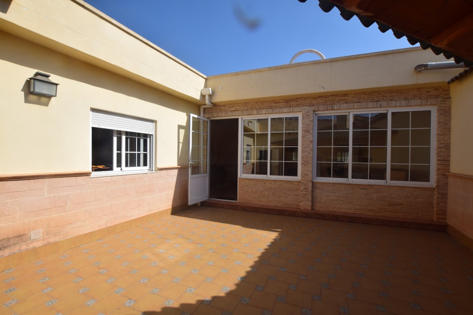 Resale - Townhouse - Los Montesinos