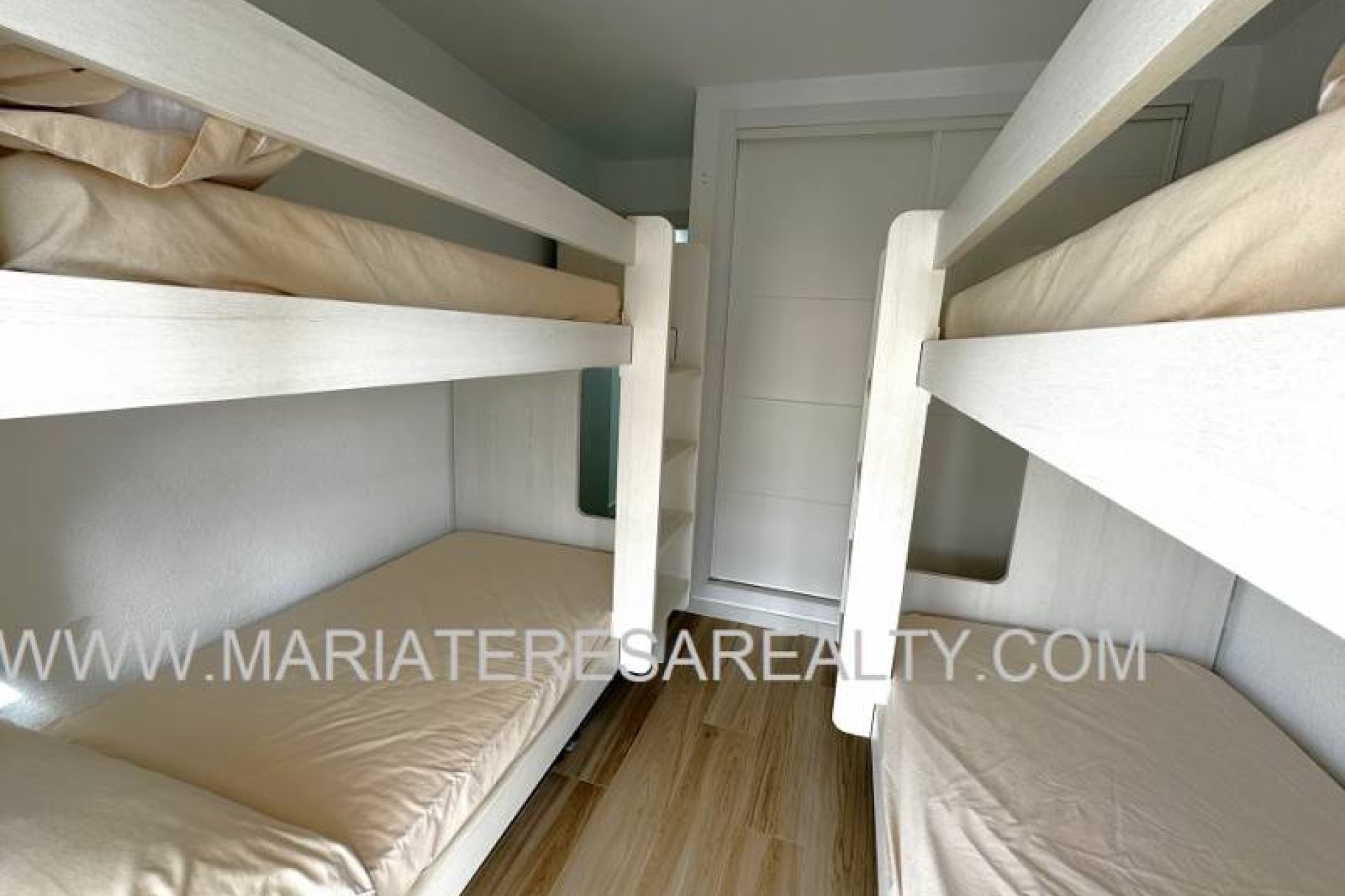 Resale - Townhouse - Los Narejos