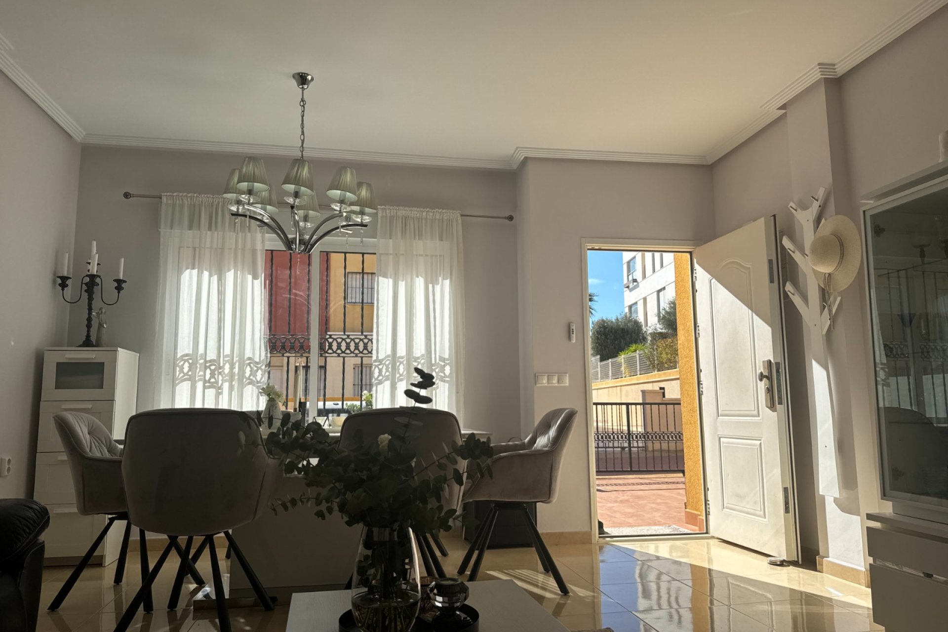 Resale - Townhouse - Orihuela Costa - Villamartín