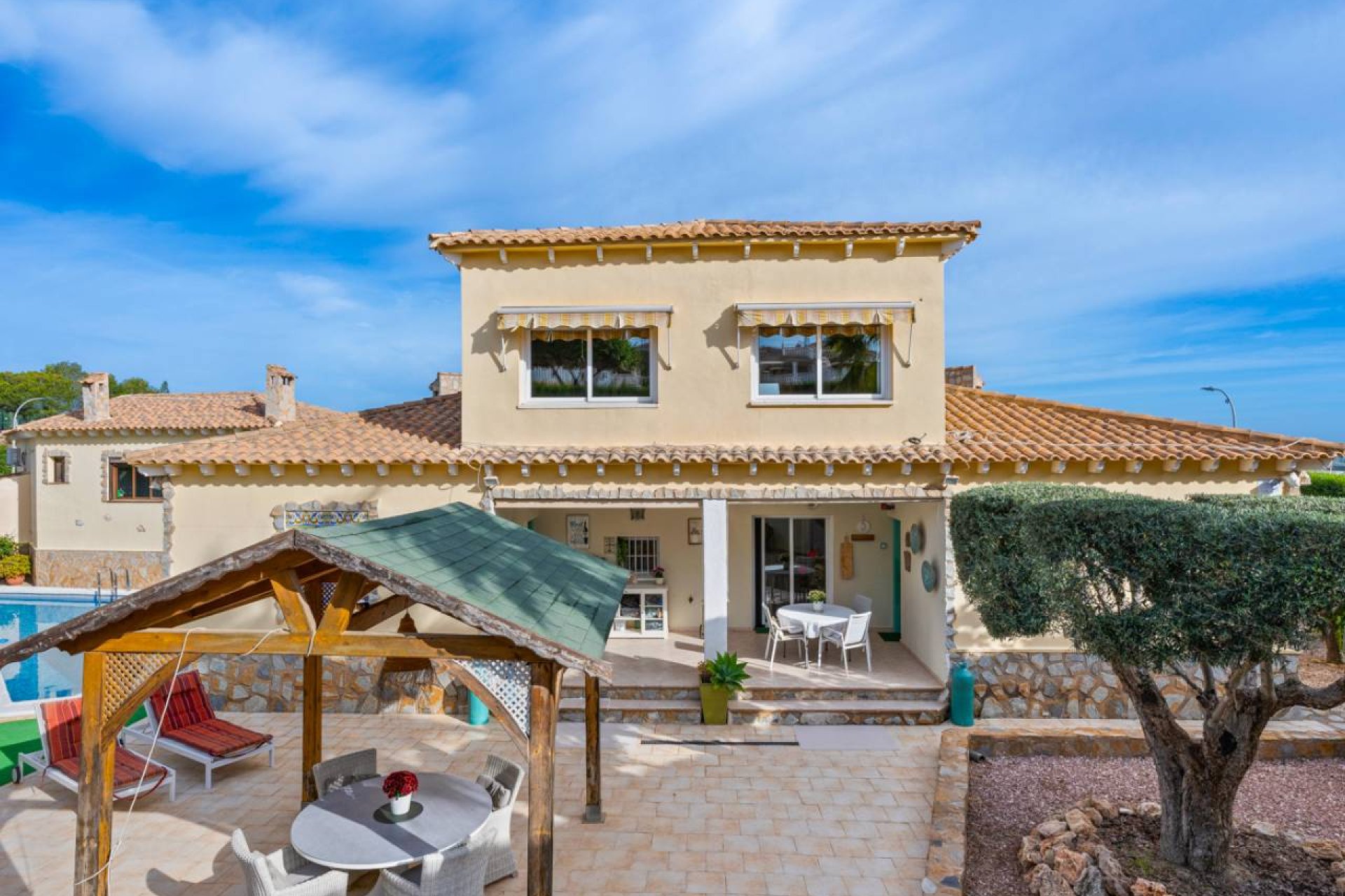 Resale - Villa - Algorfa - Castillo de montemar