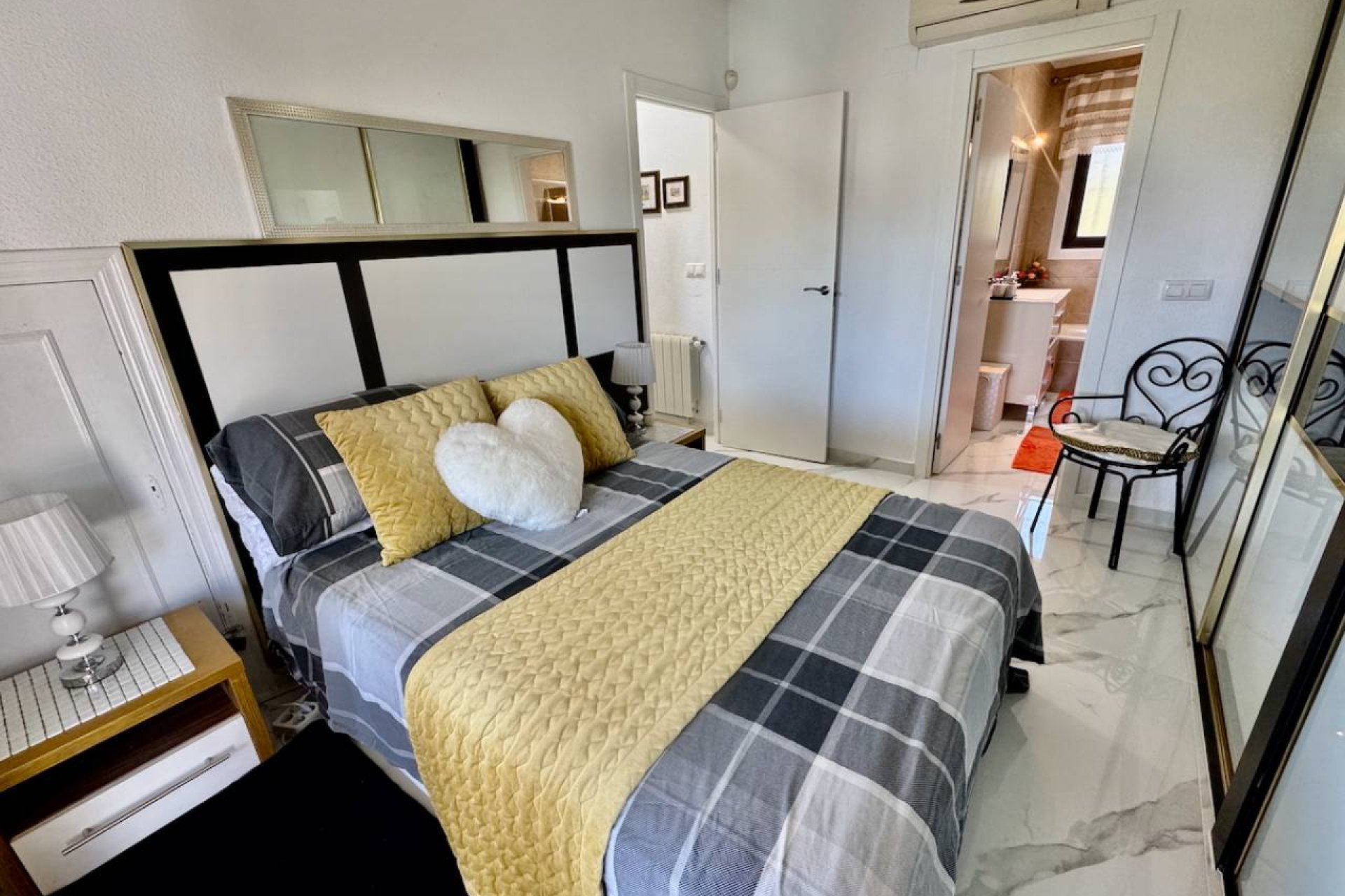 Resale - Villa - Algorfa - Lomas de La Juliana