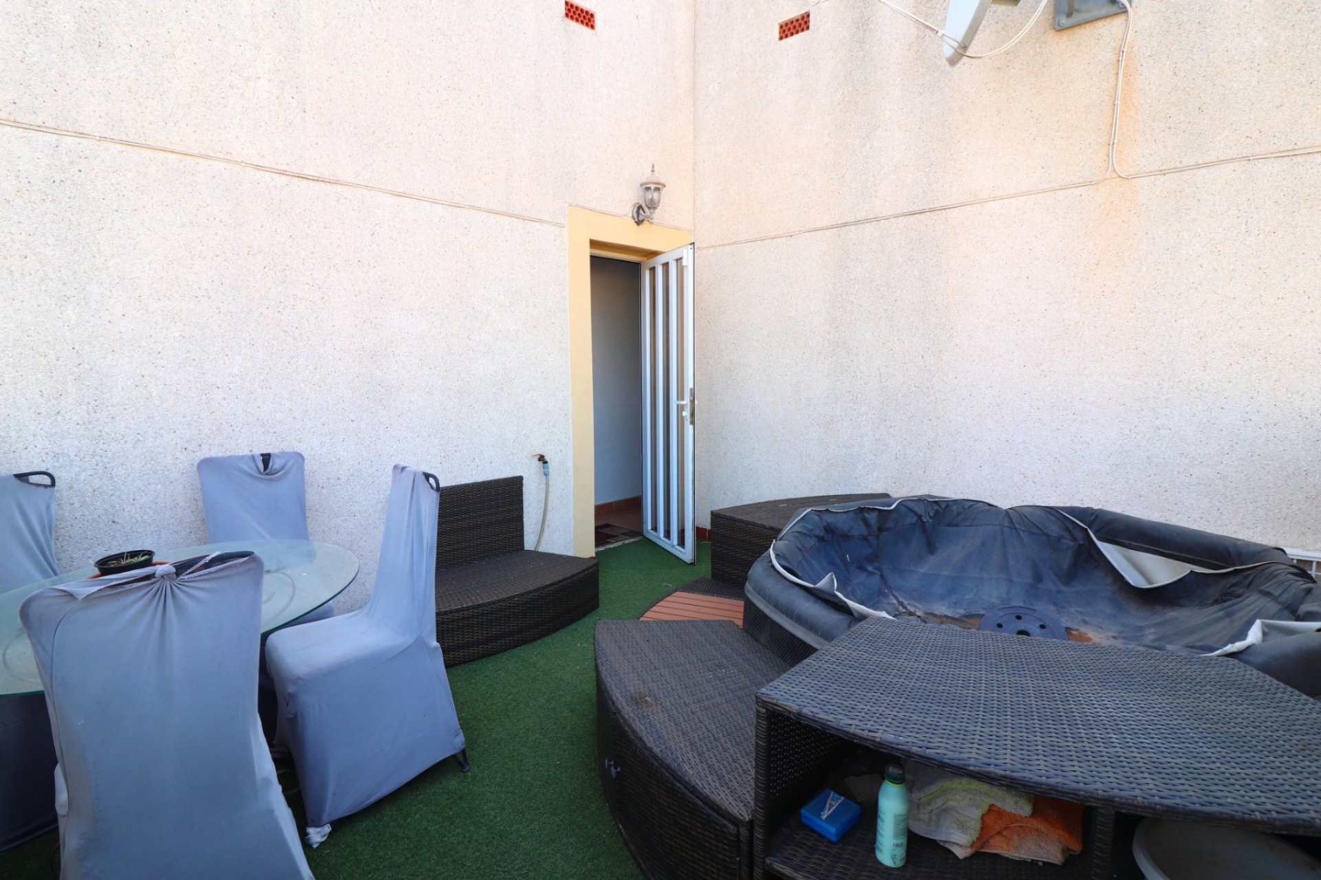 Resale - Villa - Algorfa - Montebello