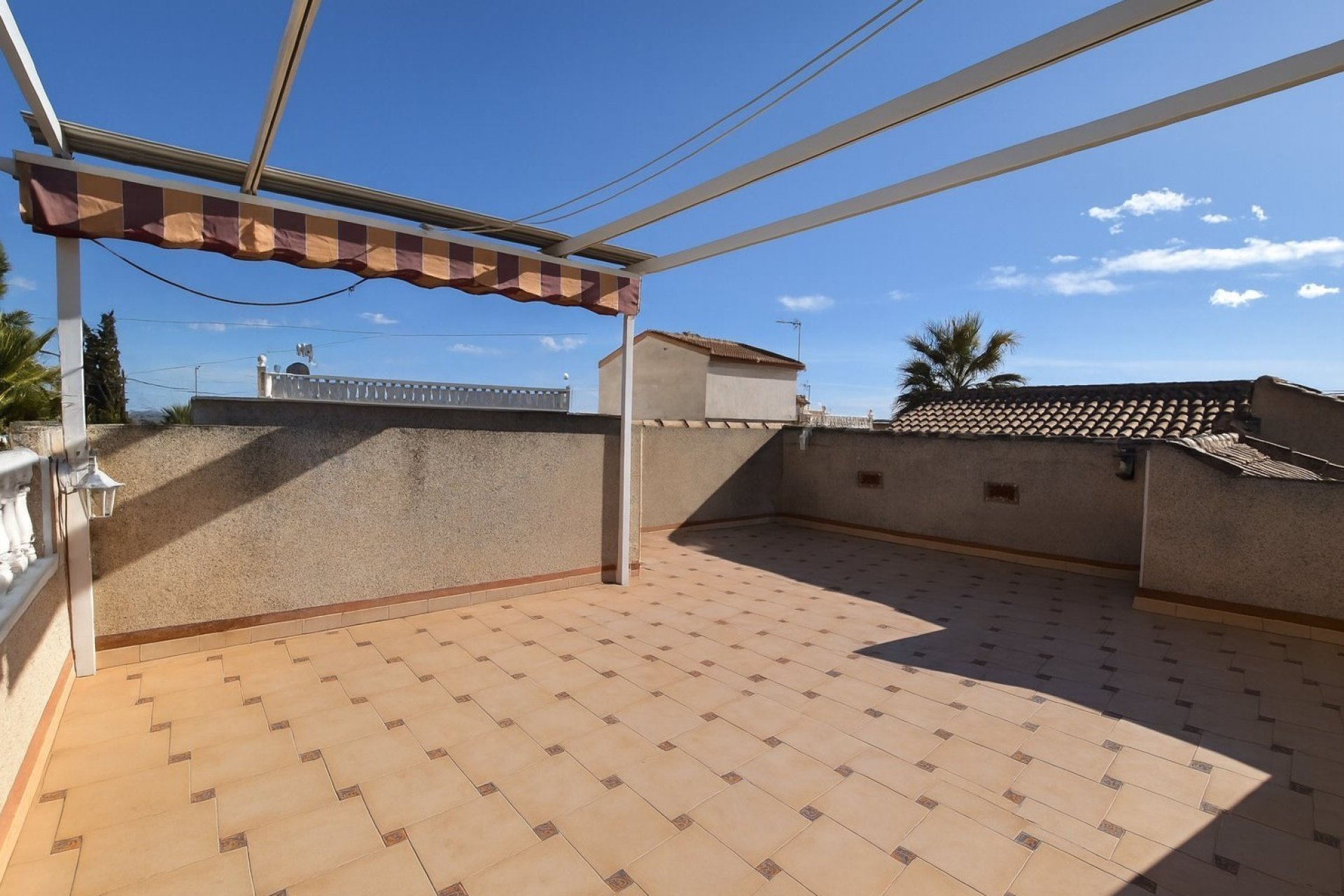 Resale - Villa - Algorfa - Montemar