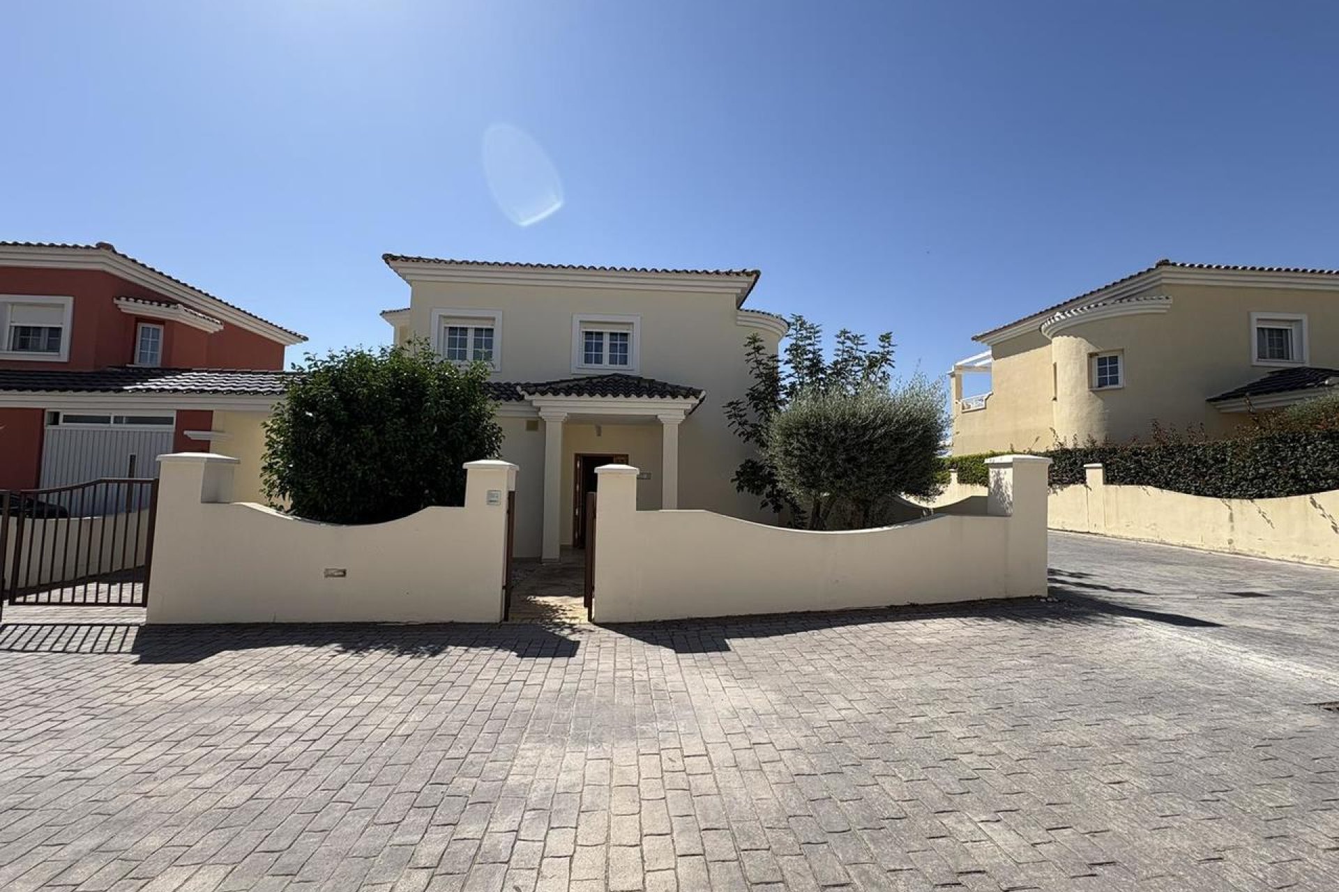 Resale - Villa - Altaona Golf and Country Village - Altaona Golf - Country Village