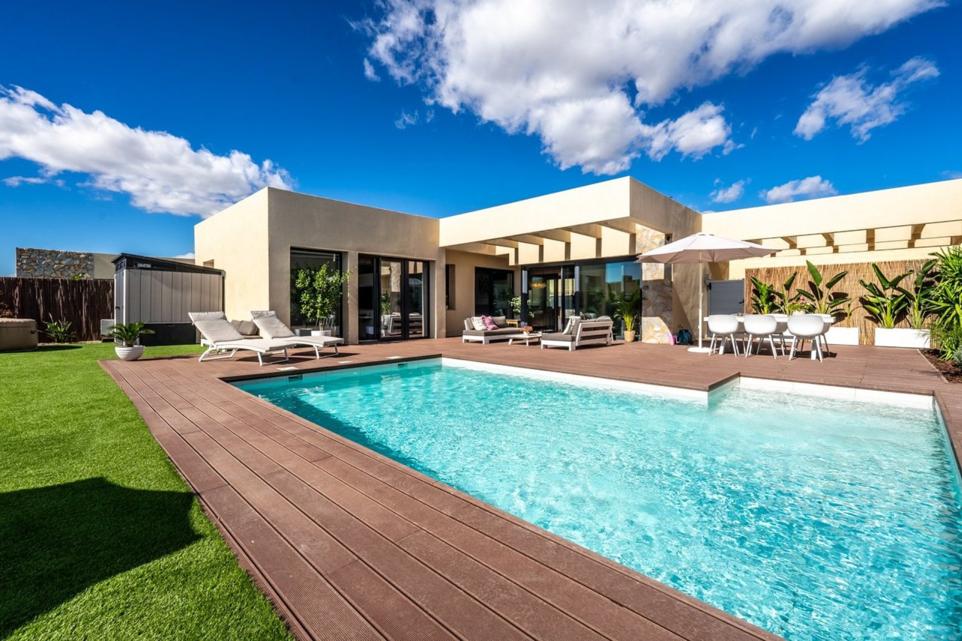 Resale - Villa - Altaona Golf and Country Village - Altaona Golf - Country Village