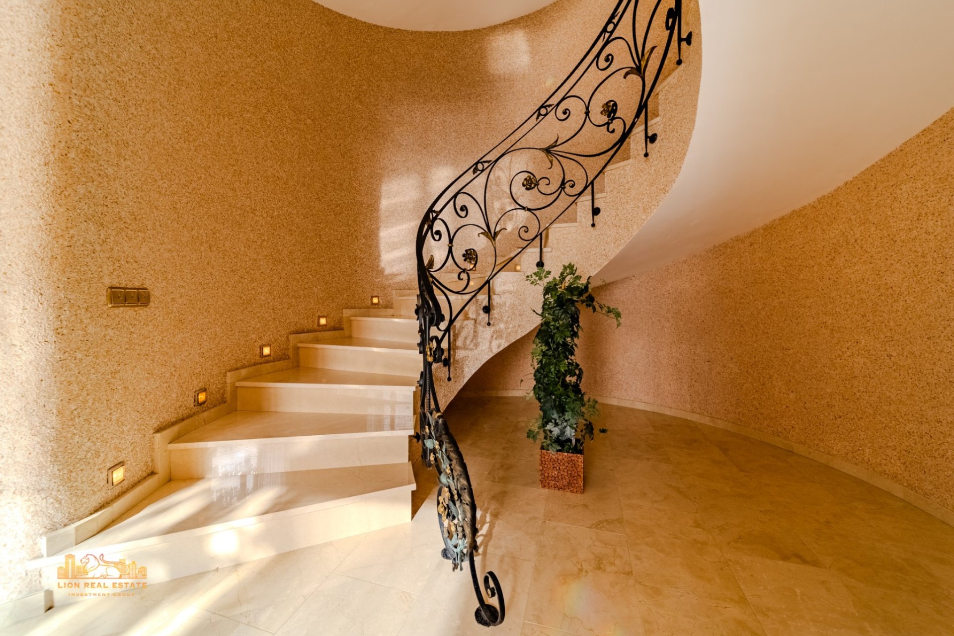 Resale - Villa - Altea