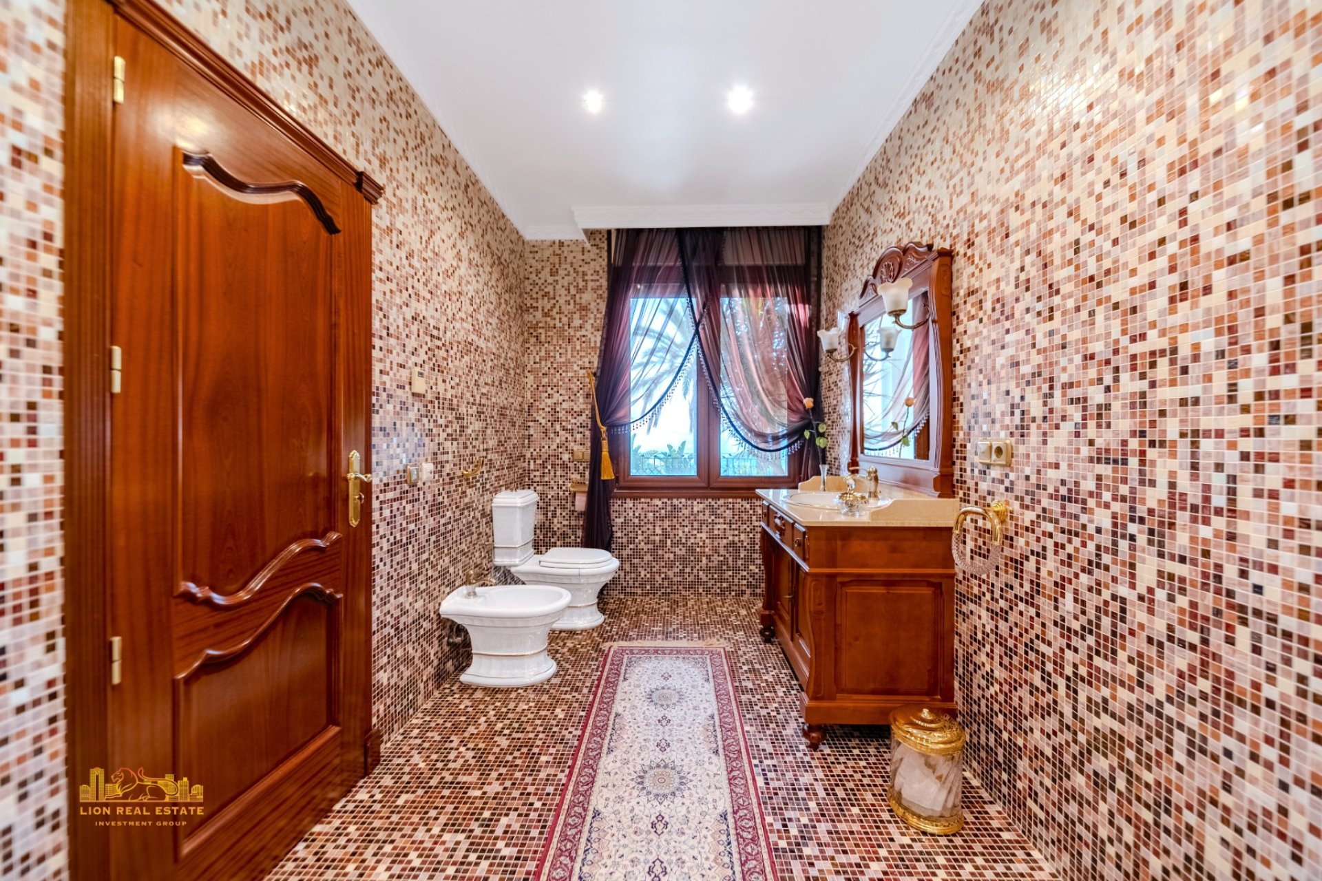 Resale - Villa - Altea