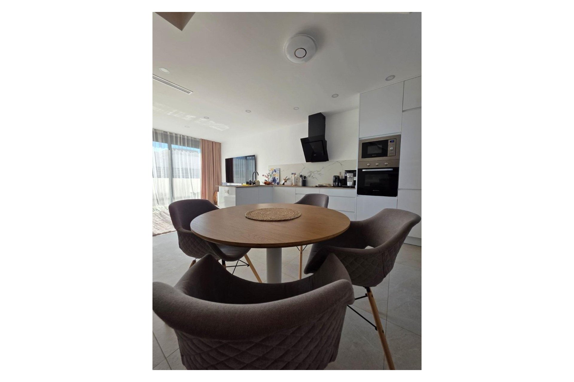 Resale - Villa - Benijofar