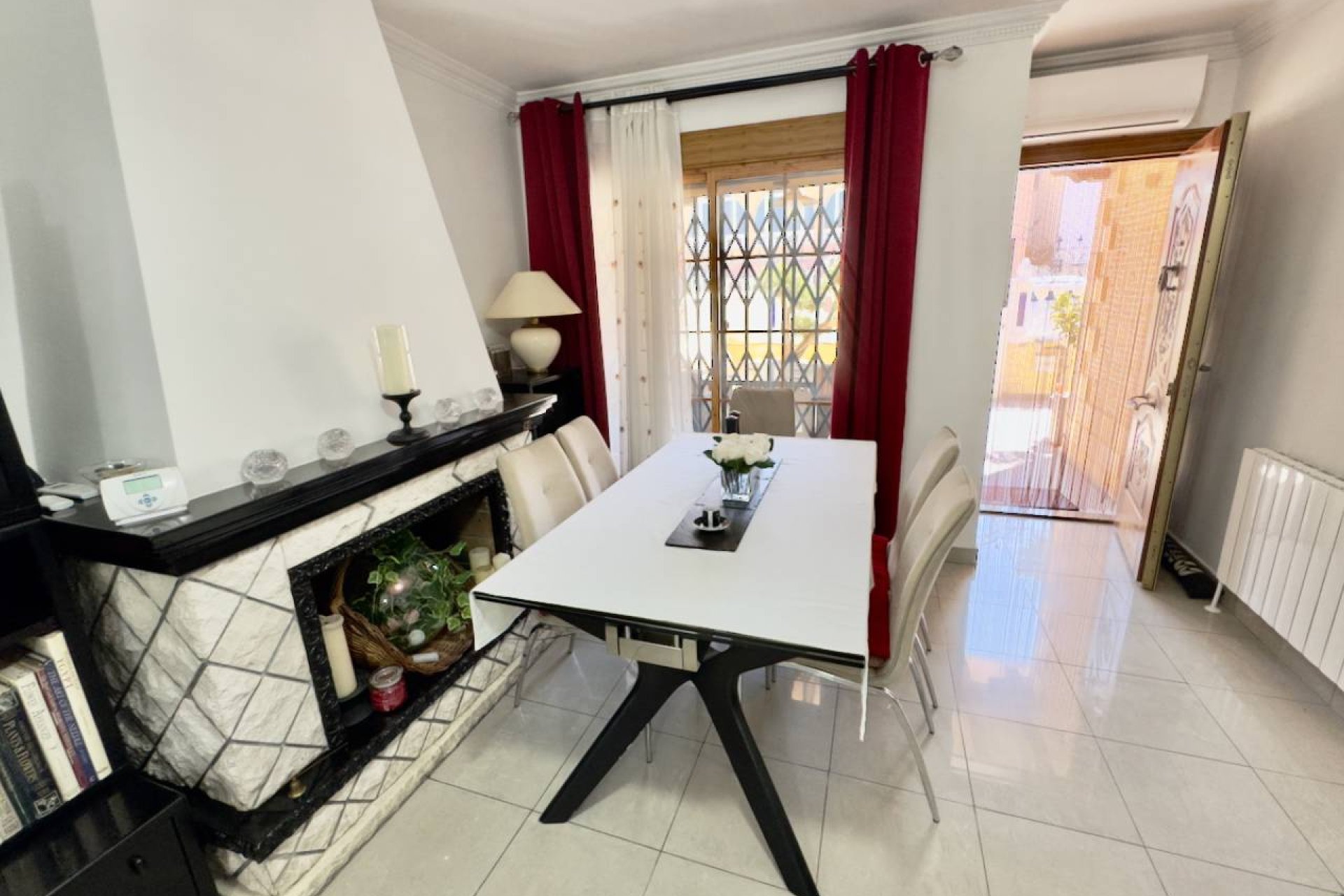 Resale - Villa - Benijofar