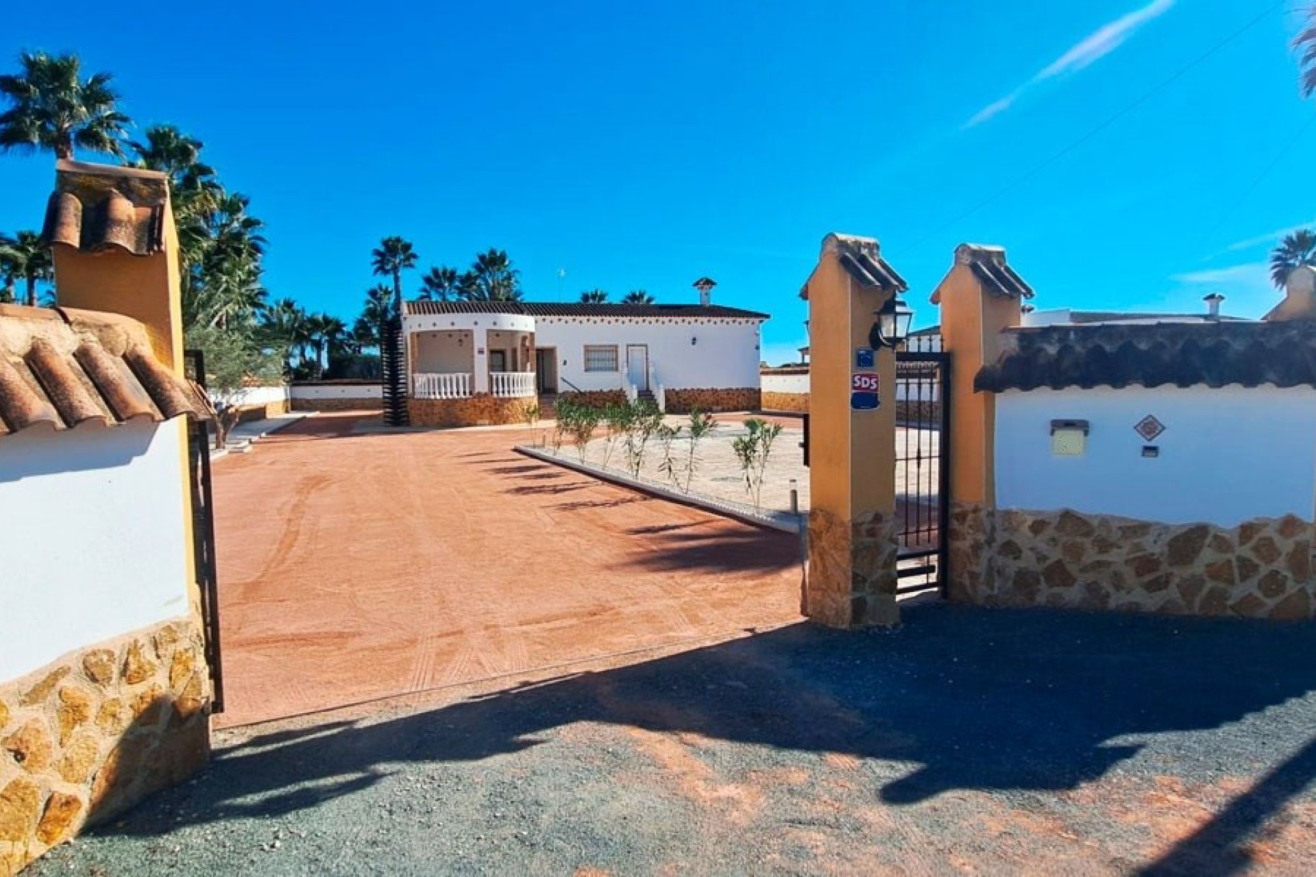 Resale - Villa - Catral