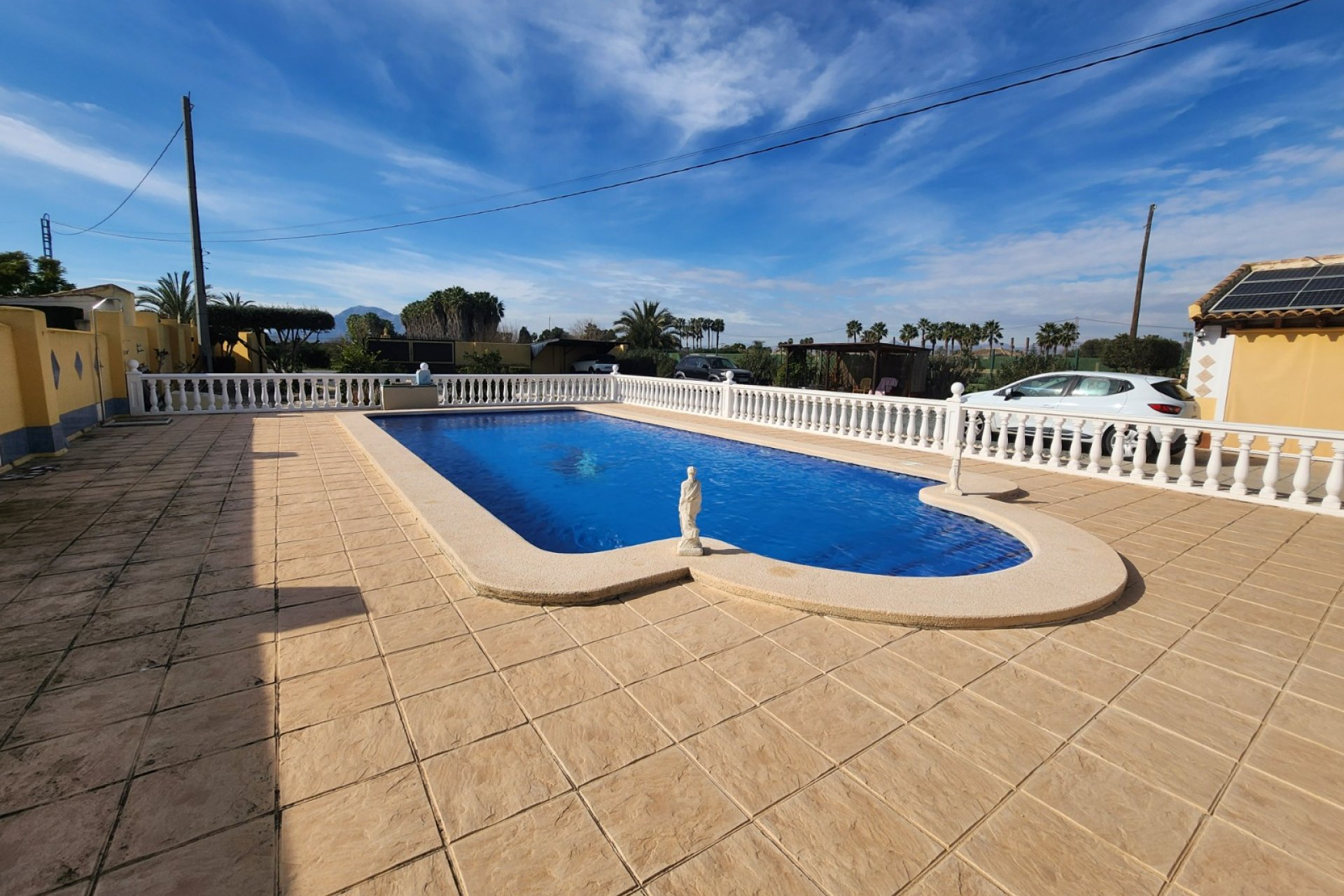 Resale - Villa - Catral