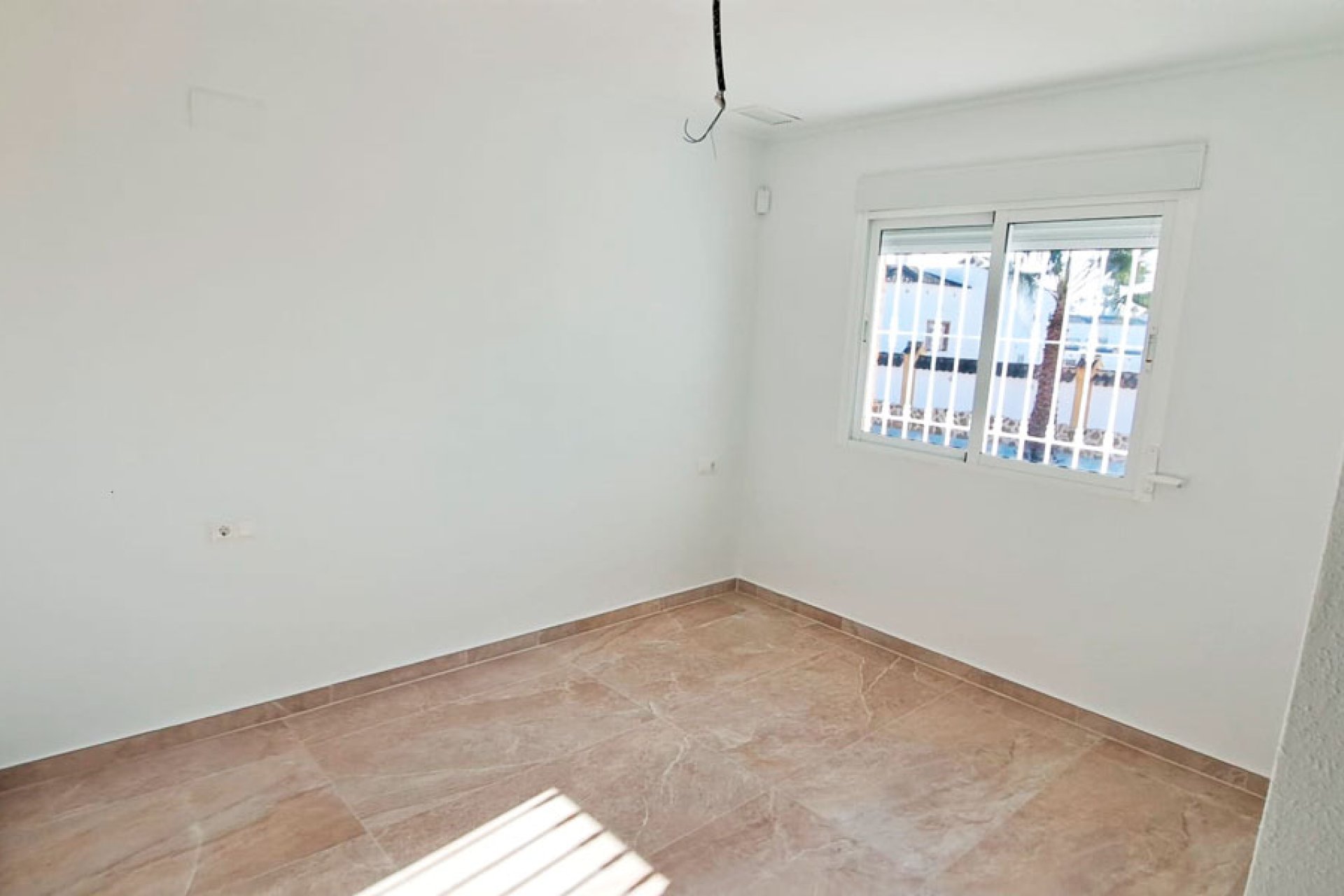 Resale - Villa - Catral