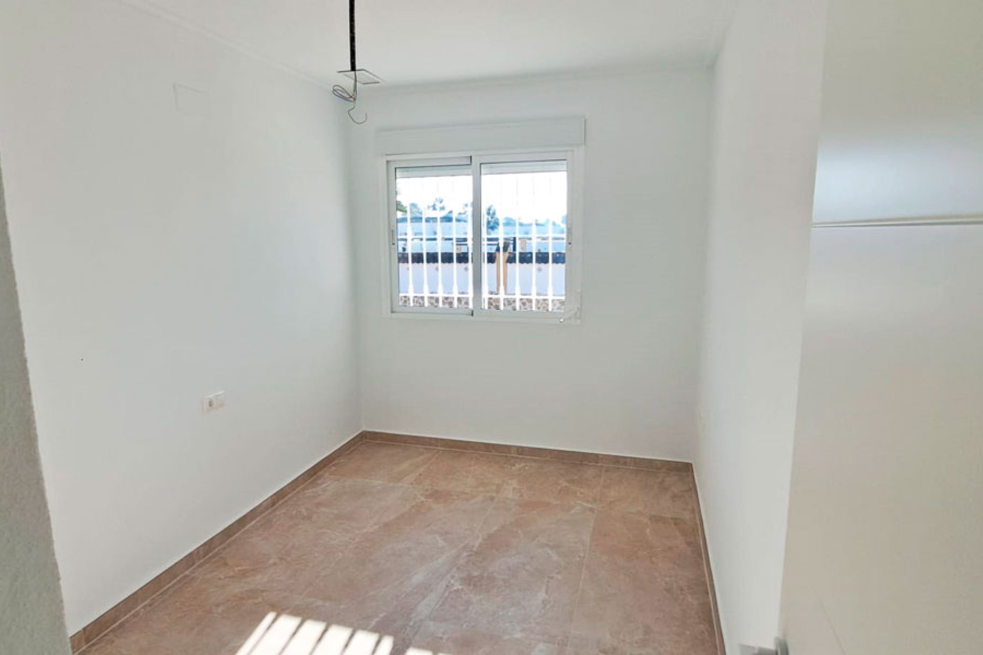 Resale - Villa - Catral