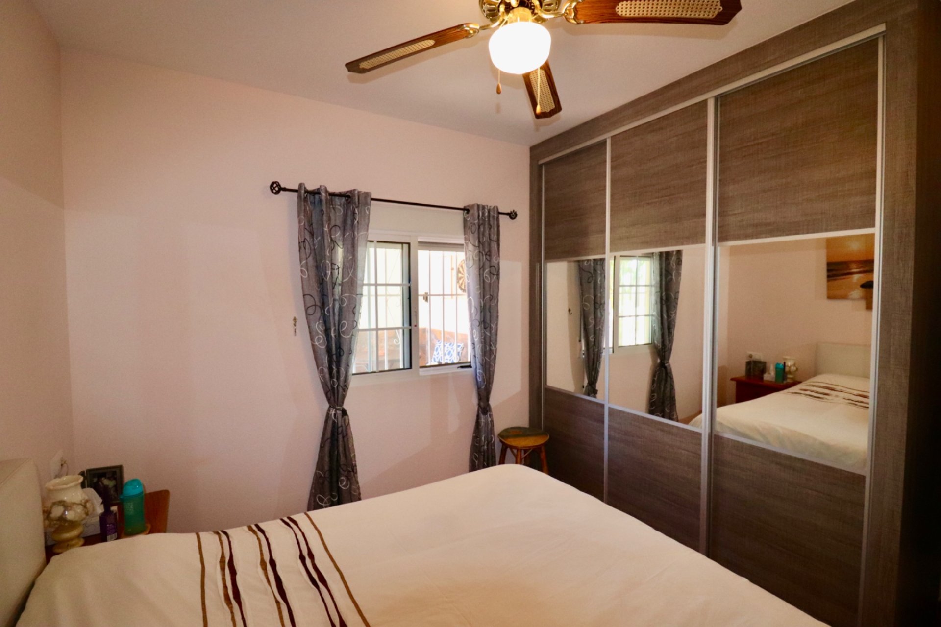 Resale - Villa - Catral