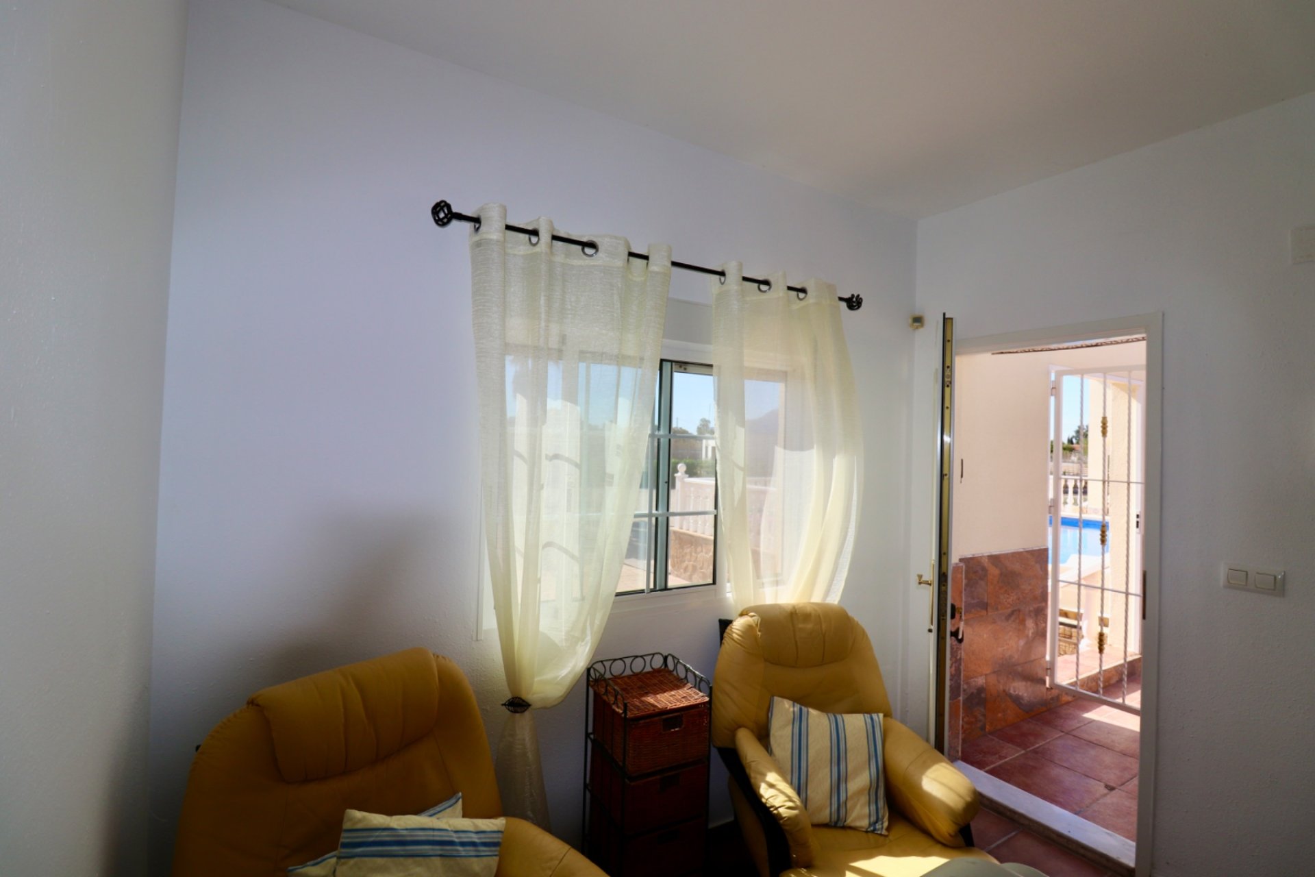 Resale - Villa - Catral