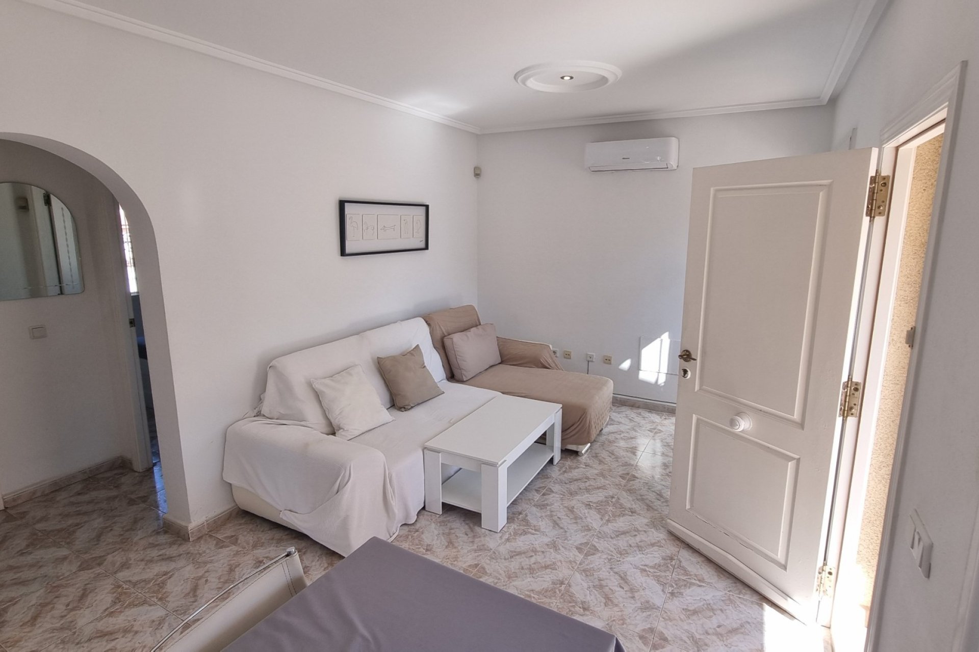 Resale - Villa - Ciudad quesada - Benimar