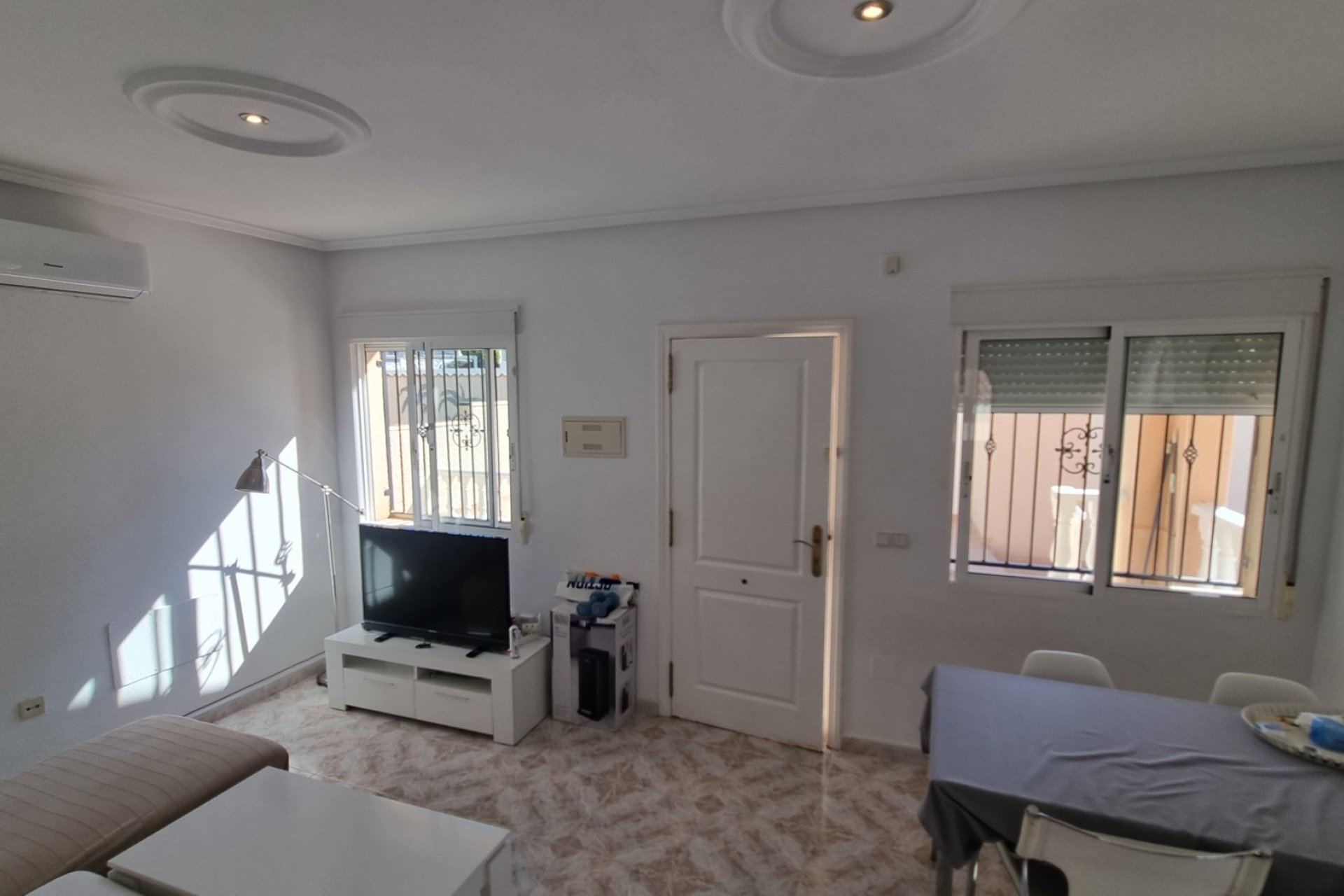 Resale - Villa - Ciudad quesada - Benimar