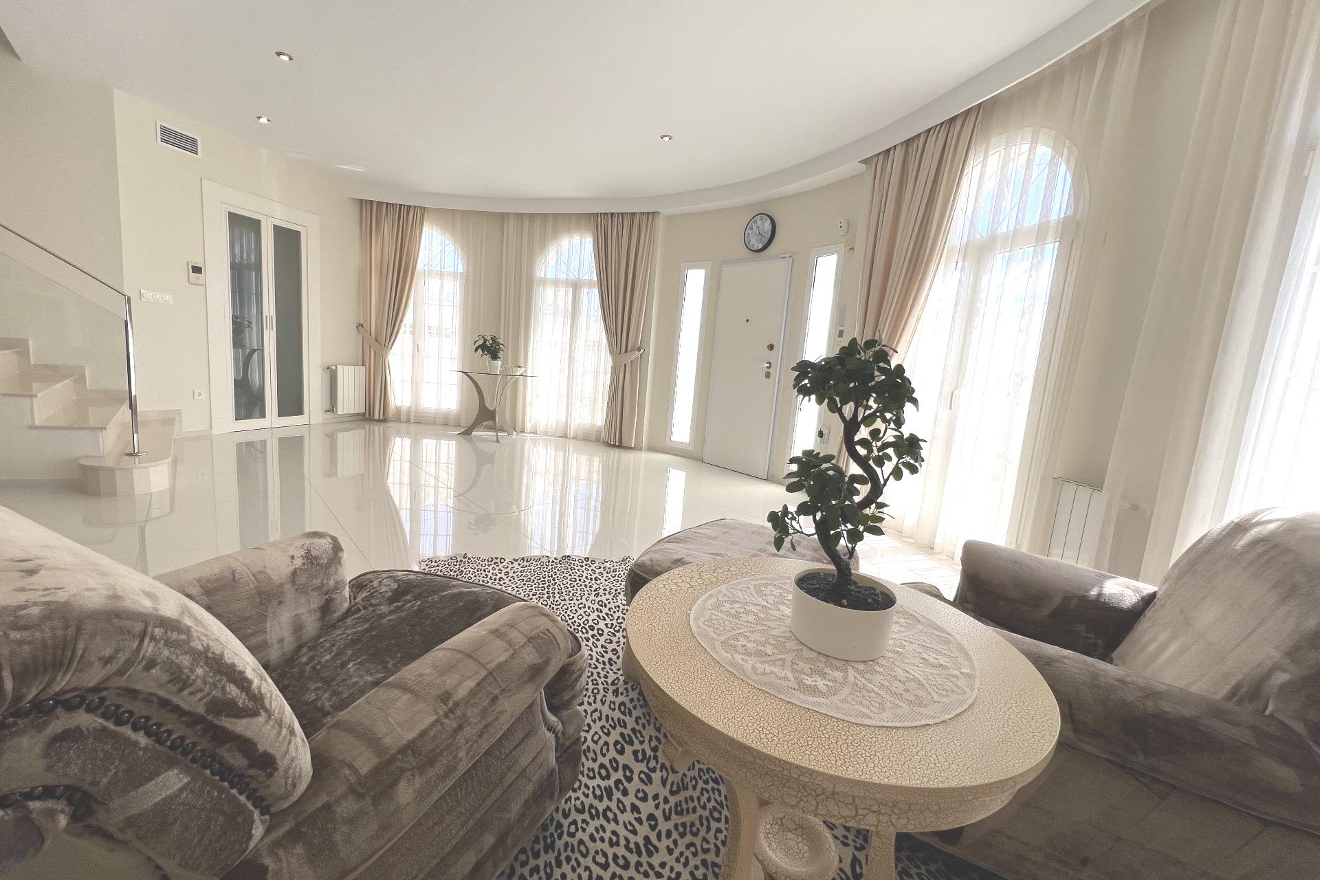 Resale - Villa - Ciudad quesada - Ciudad Quesada - Town