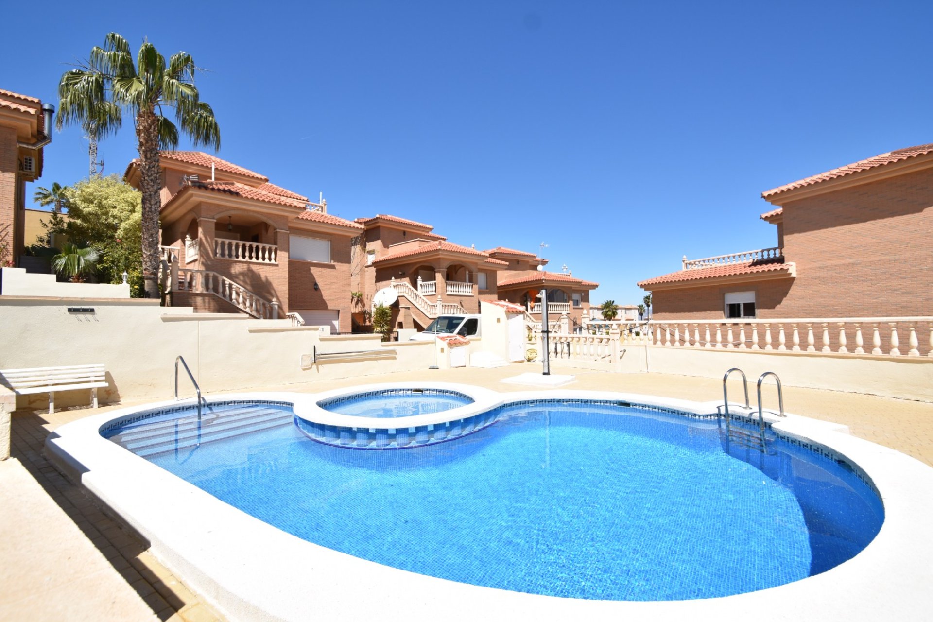 Resale - Villa - Ciudad Quesada - Golf course