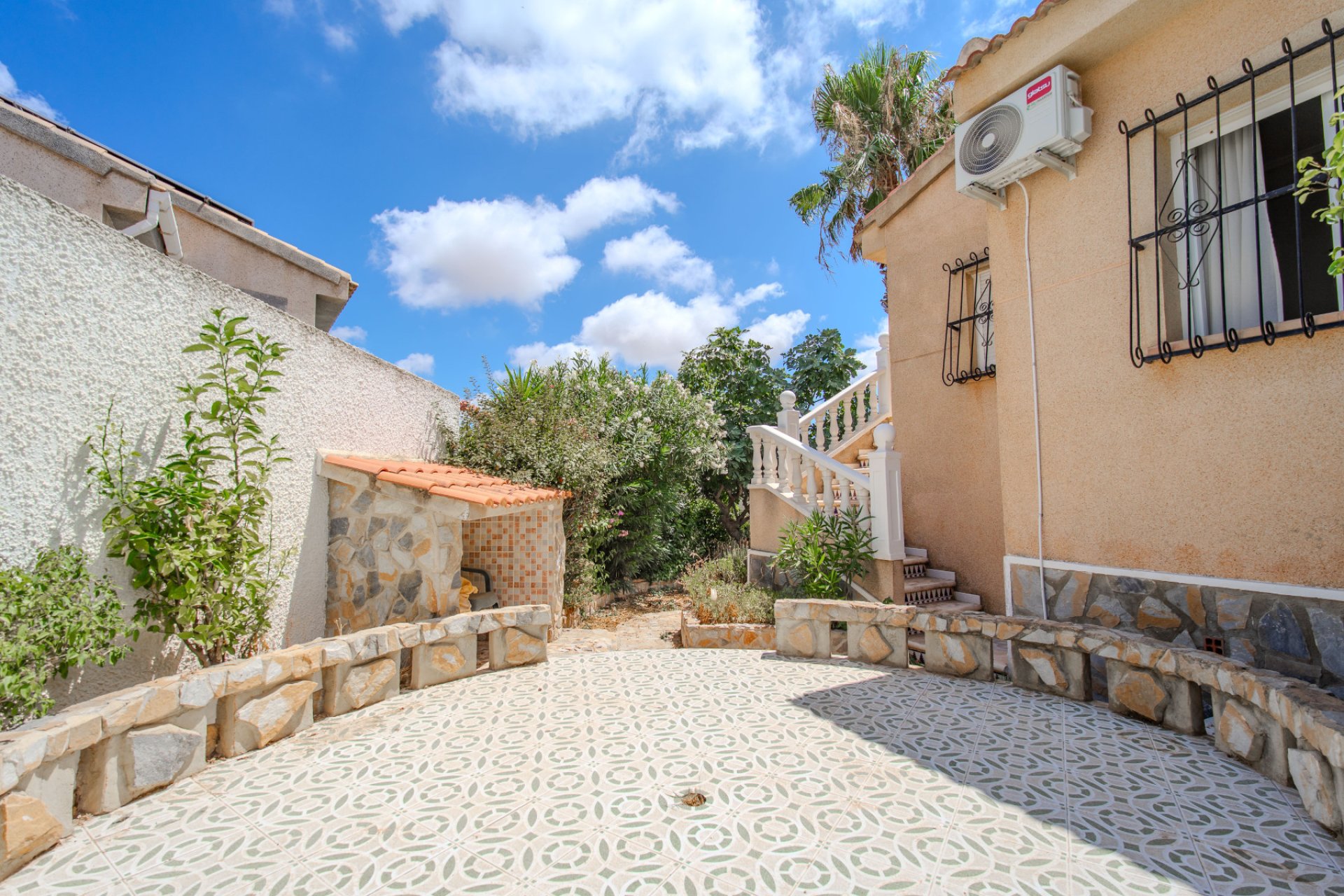 Resale - Villa - Ciudad quesada - La Marquesa Golf