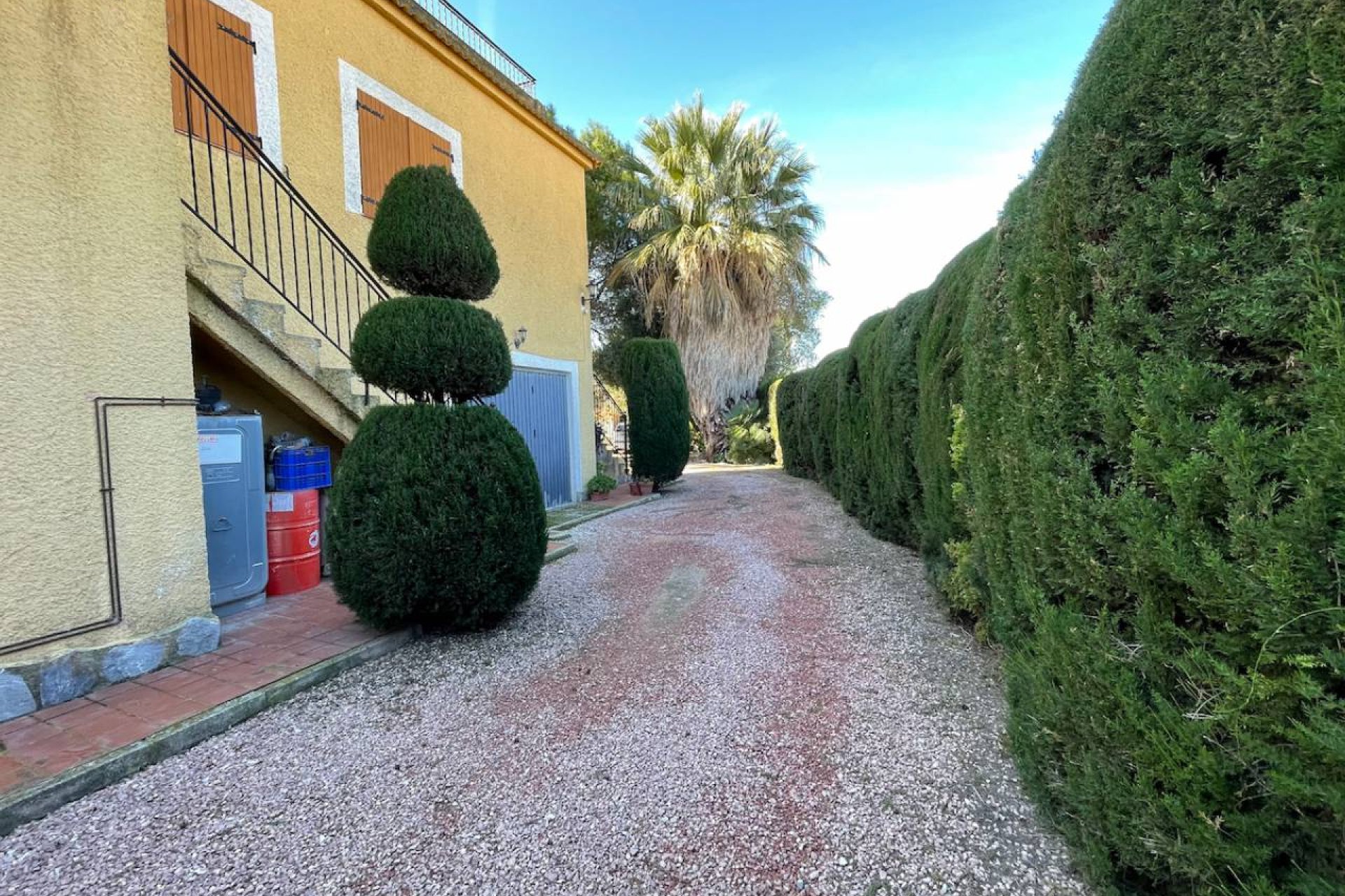 Resale - Villa - Daya Nueva