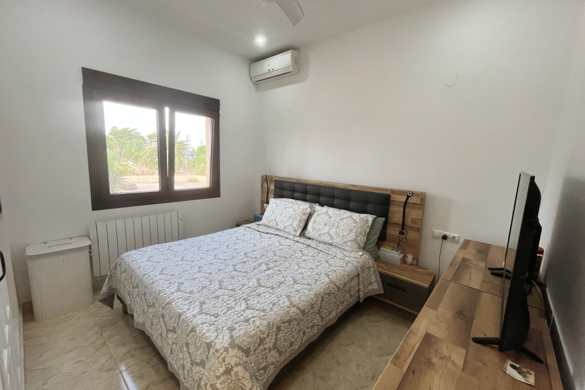 Resale - Villa - Daya Vieja