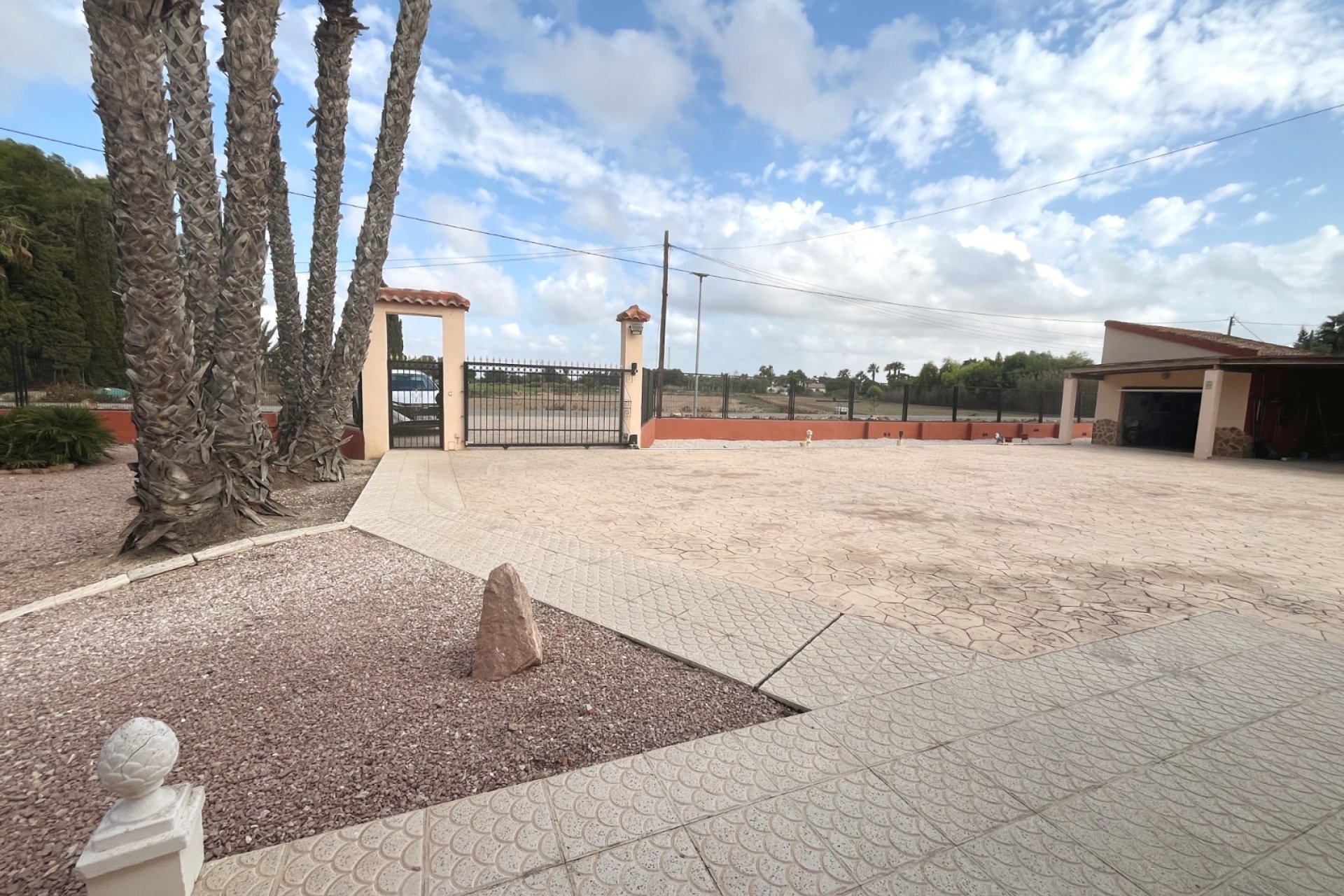 Resale - Villa - Daya Vieja