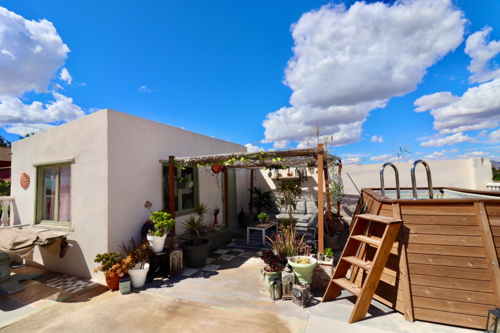 Resale - Villa - Dolores