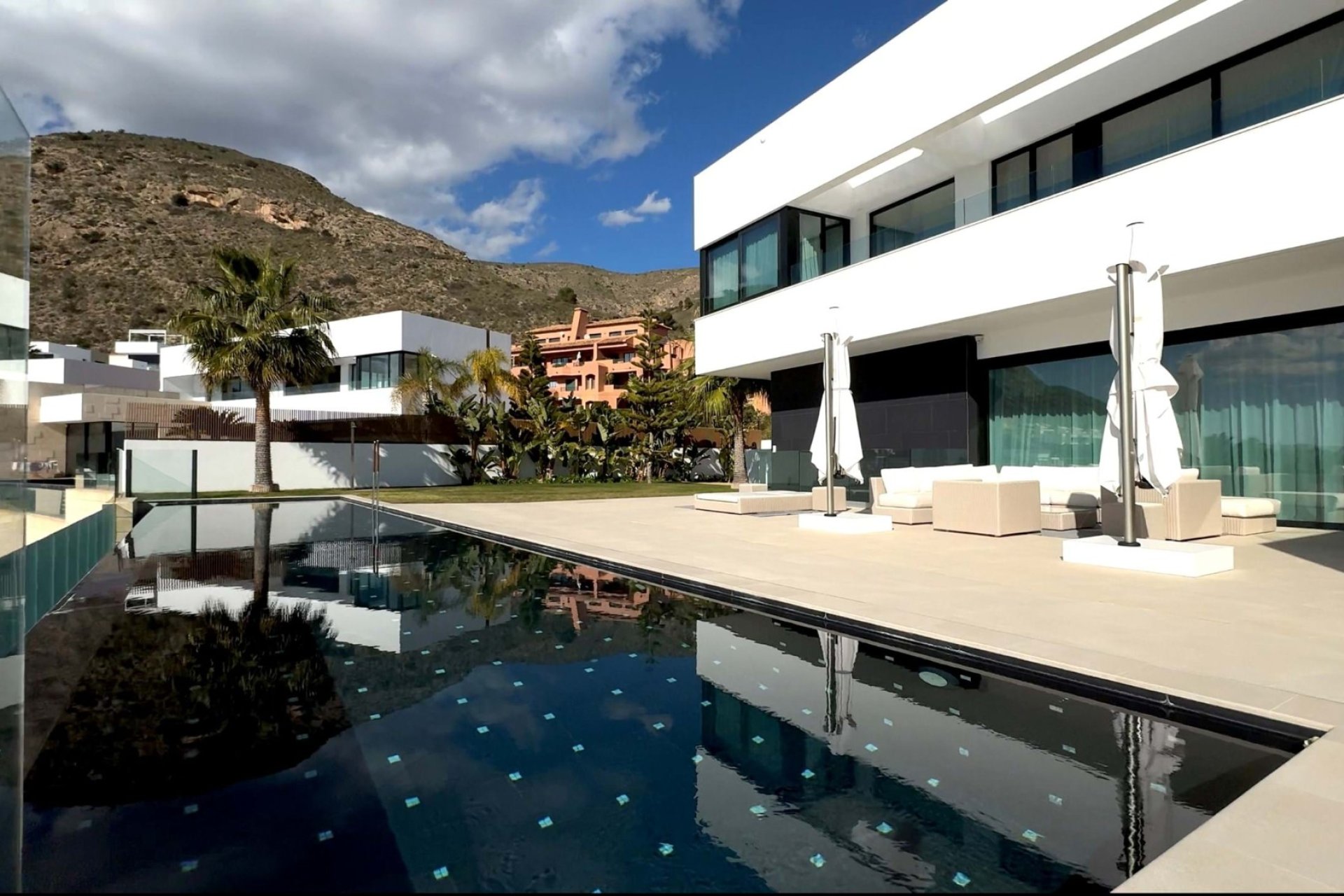 Resale - Villa - Finestrat - Cala de Finestrat