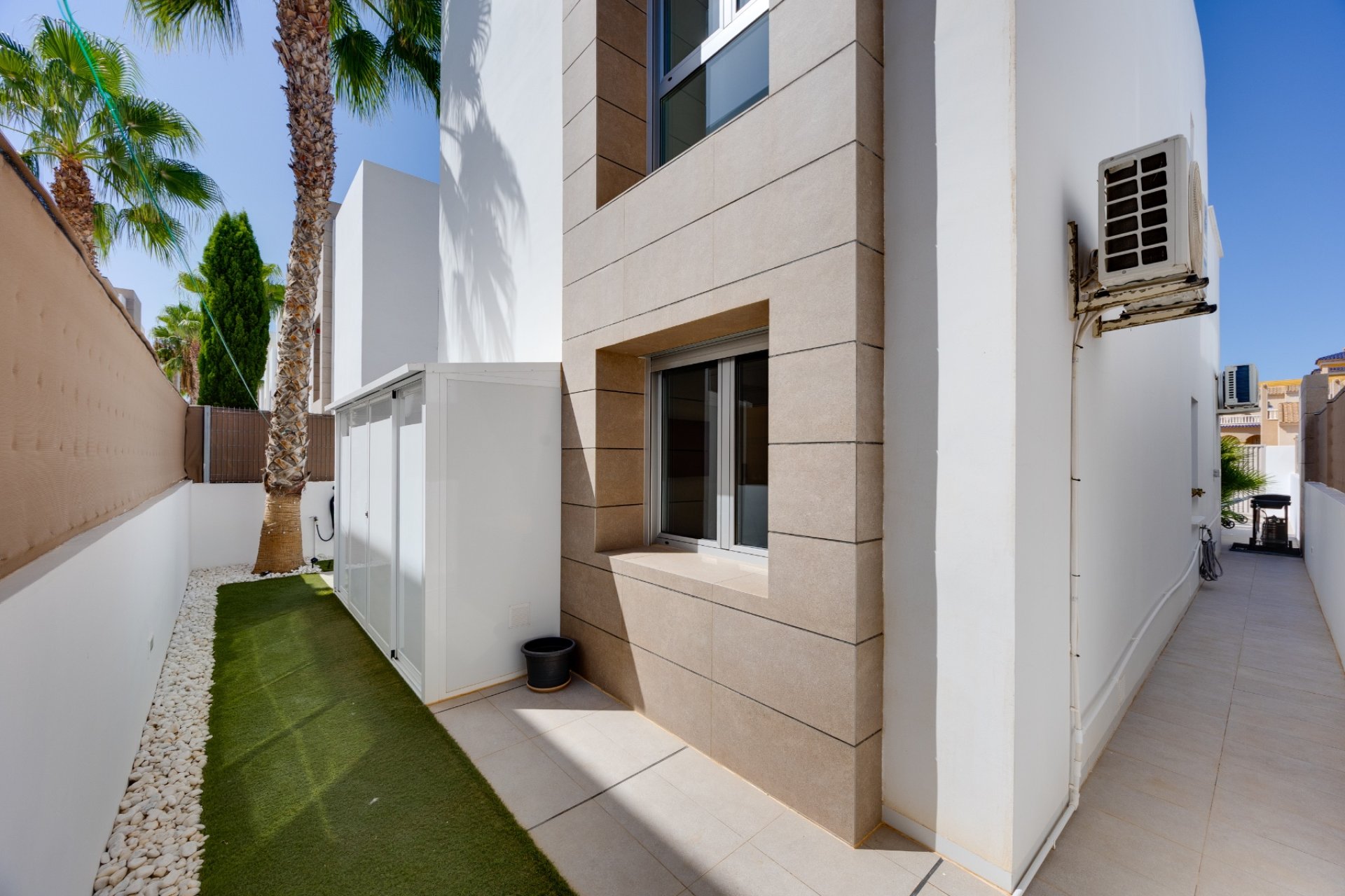 Resale - Villa - Guardamar del Segura - El Raso