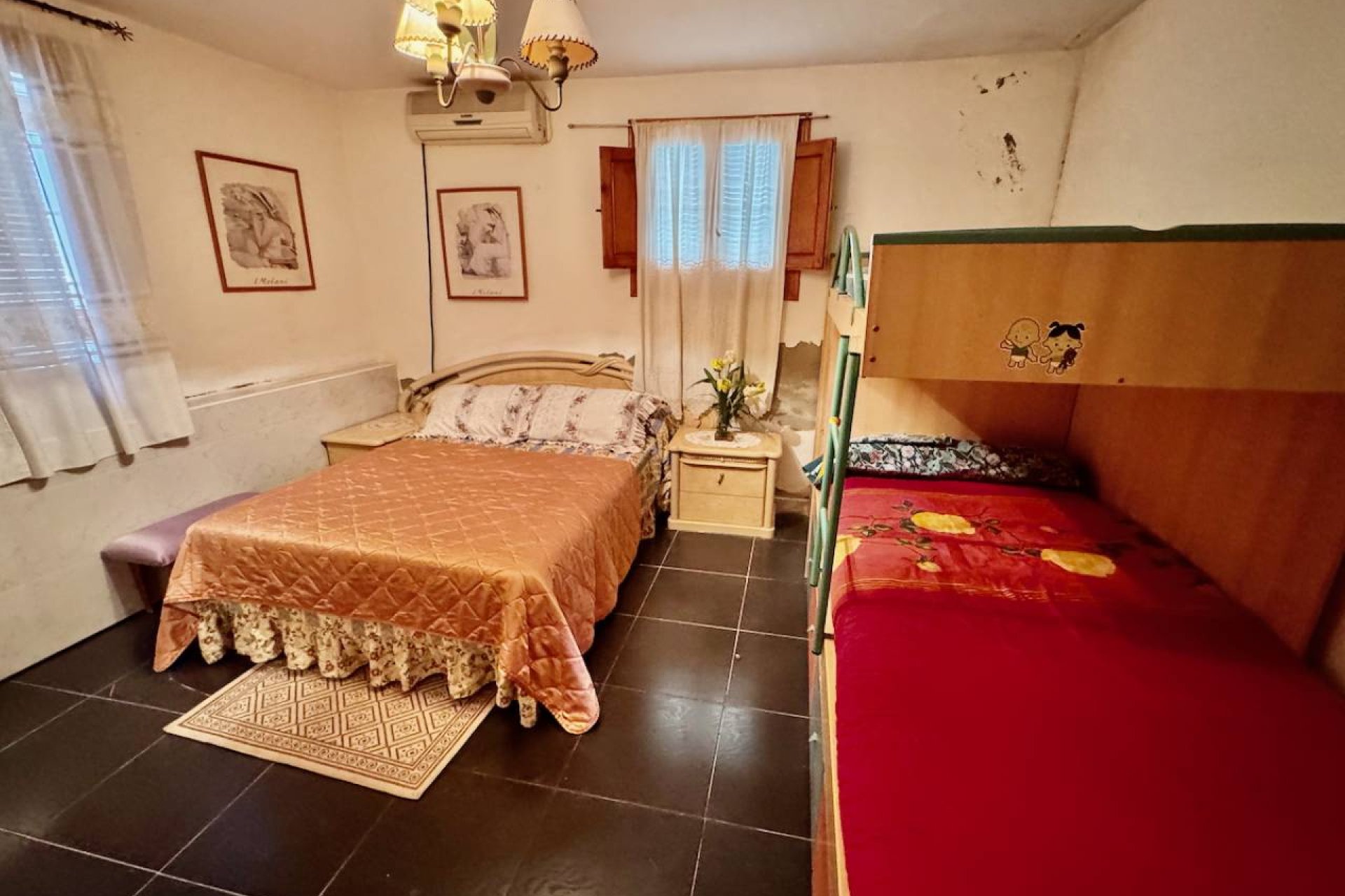 Resale - Villa - Guardamar del Segura