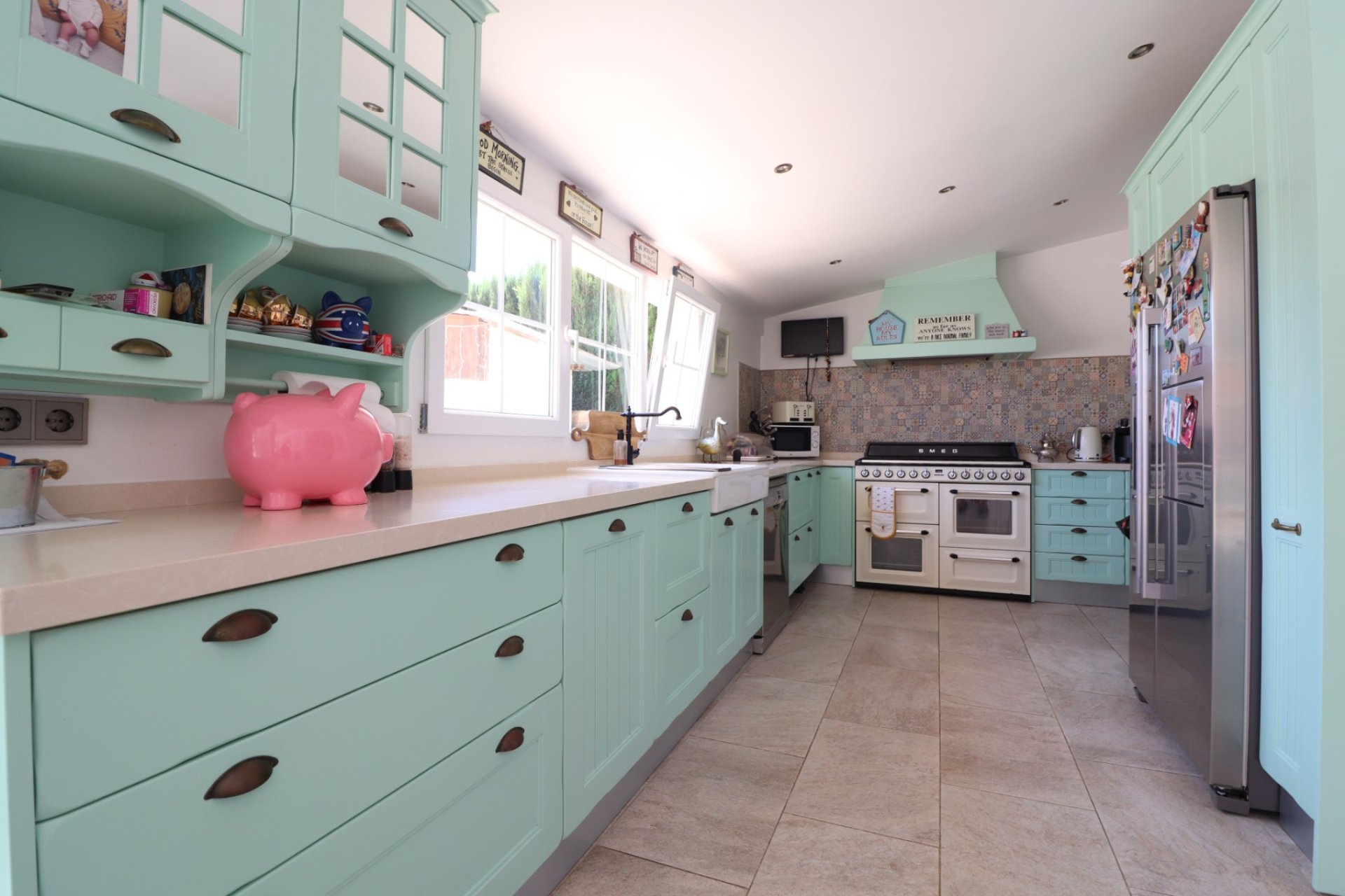 Resale - Villa - Heredades - Heradades