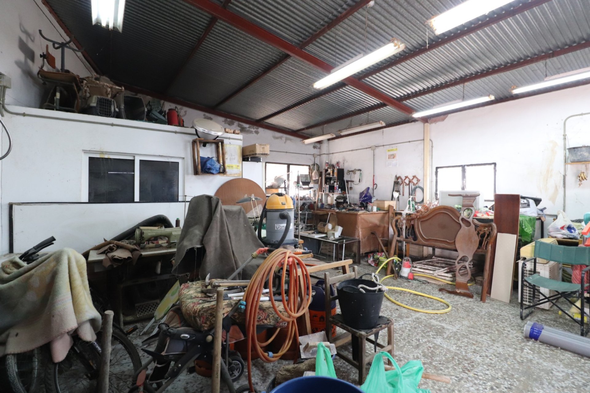 Resale - Villa - Heredades - Heredades - Village