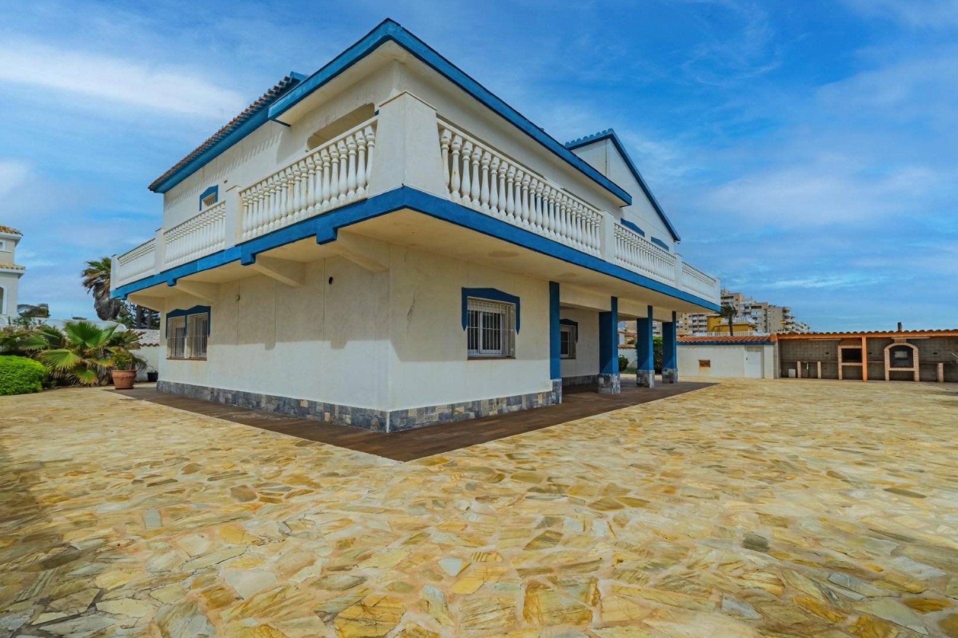 Resale - Villa - La Manga del Mar Menor - Playa del Estacio