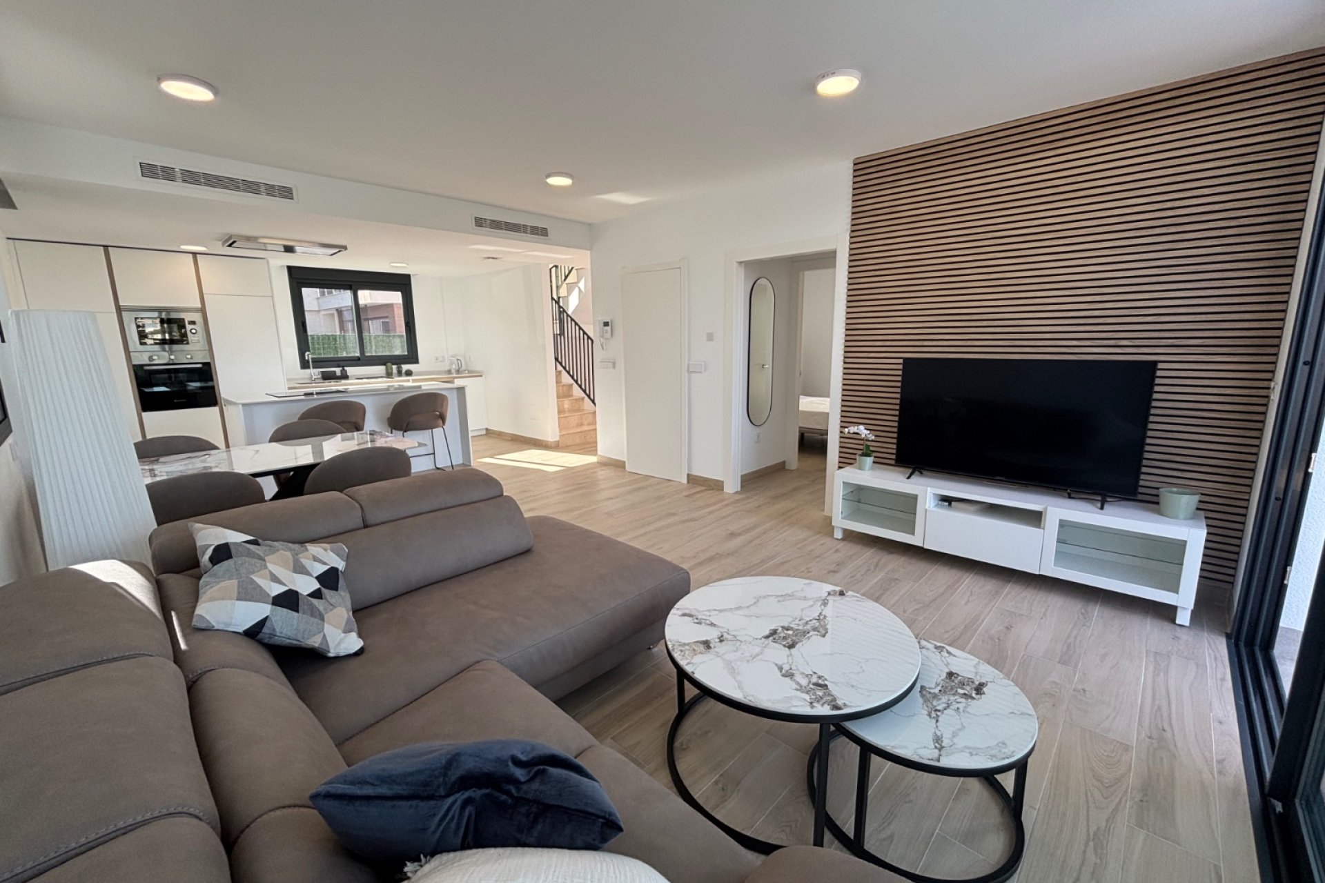 Resale - Villa - Los Alcazares - Roda