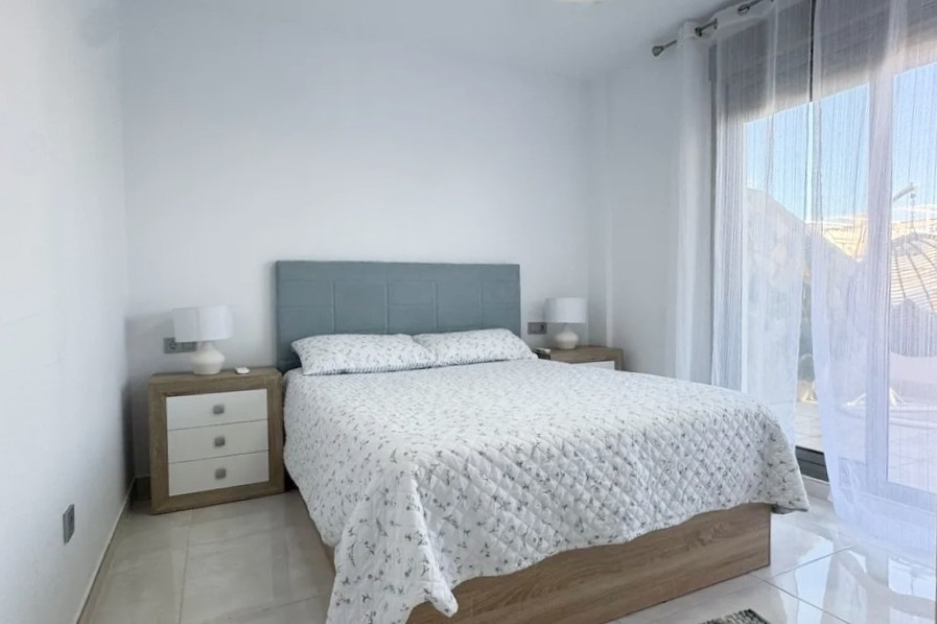 Resale - Villa - Los Alcazares