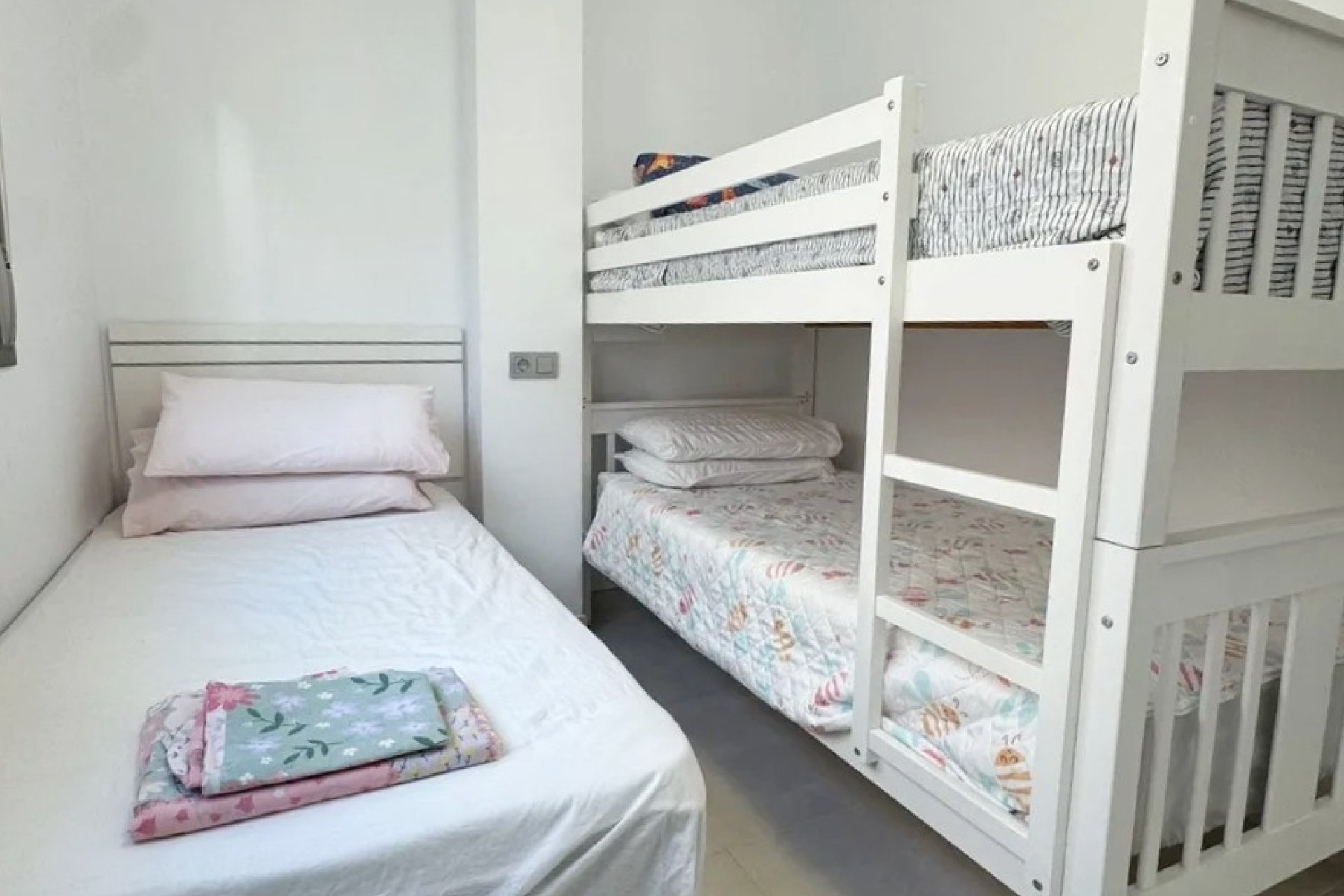 Resale - Villa - Los Alcazares