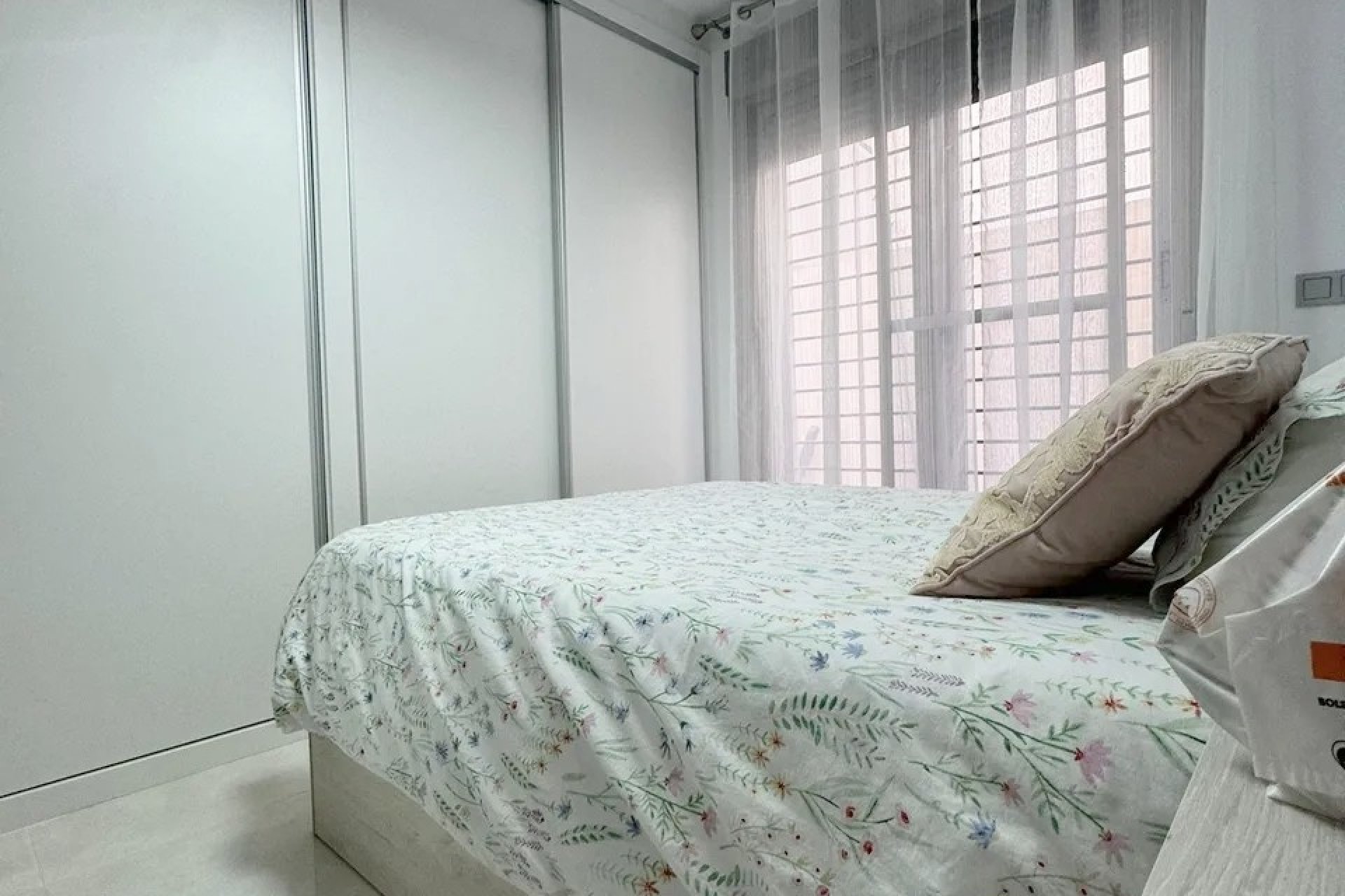 Resale - Villa - Los Alcazares