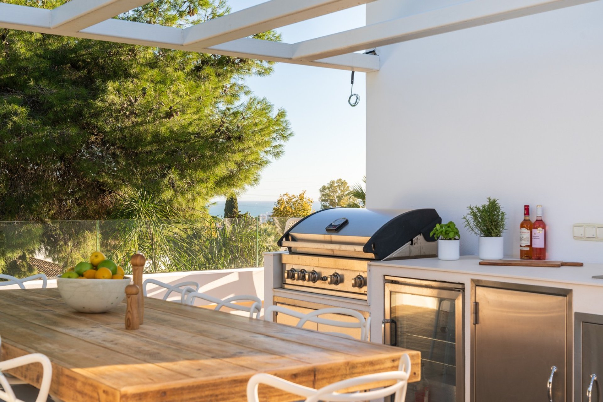 Resale - Villa - Marbella - Nueva Andalucía