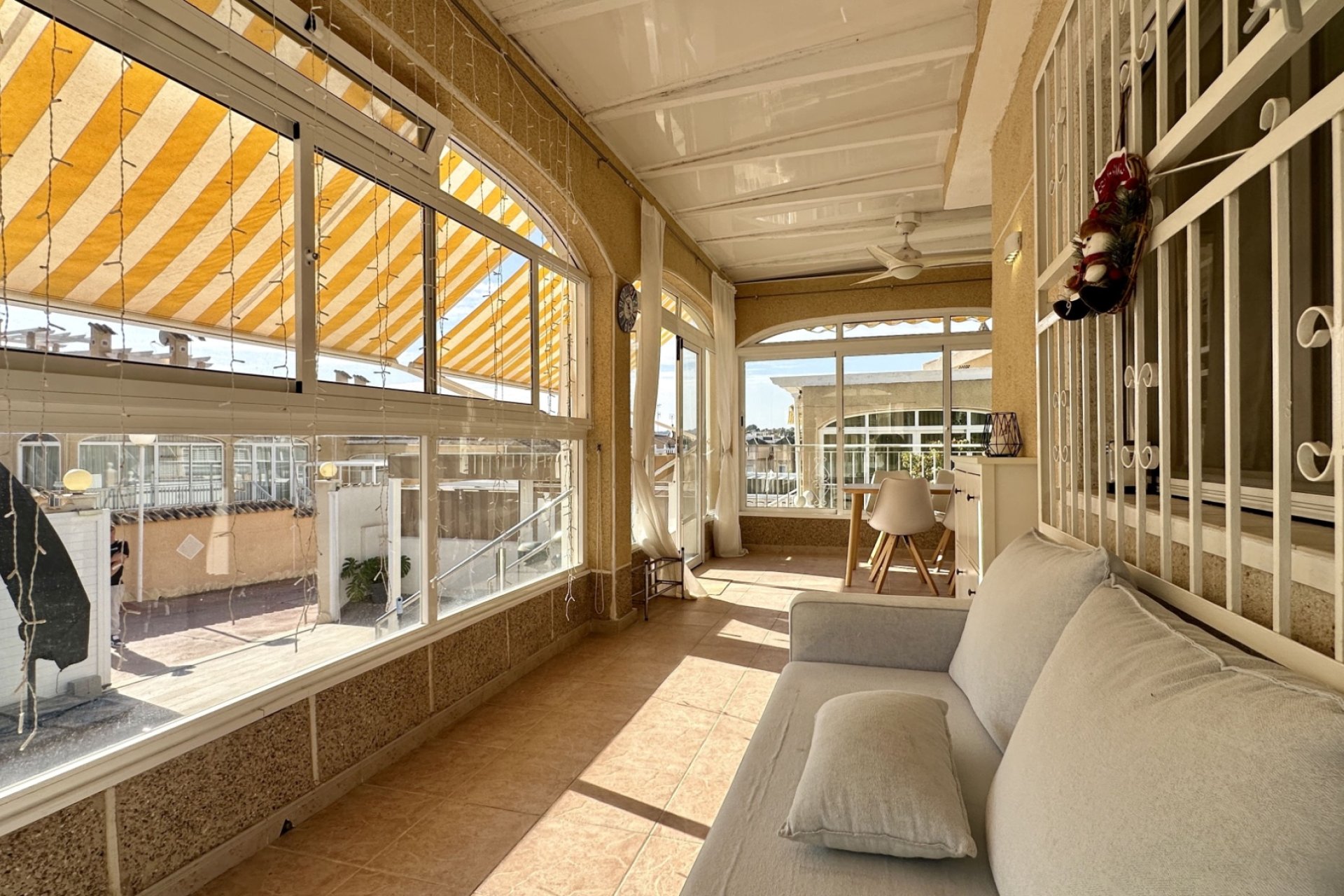 Resale - Villa - Orihuela Costa - Los Altos